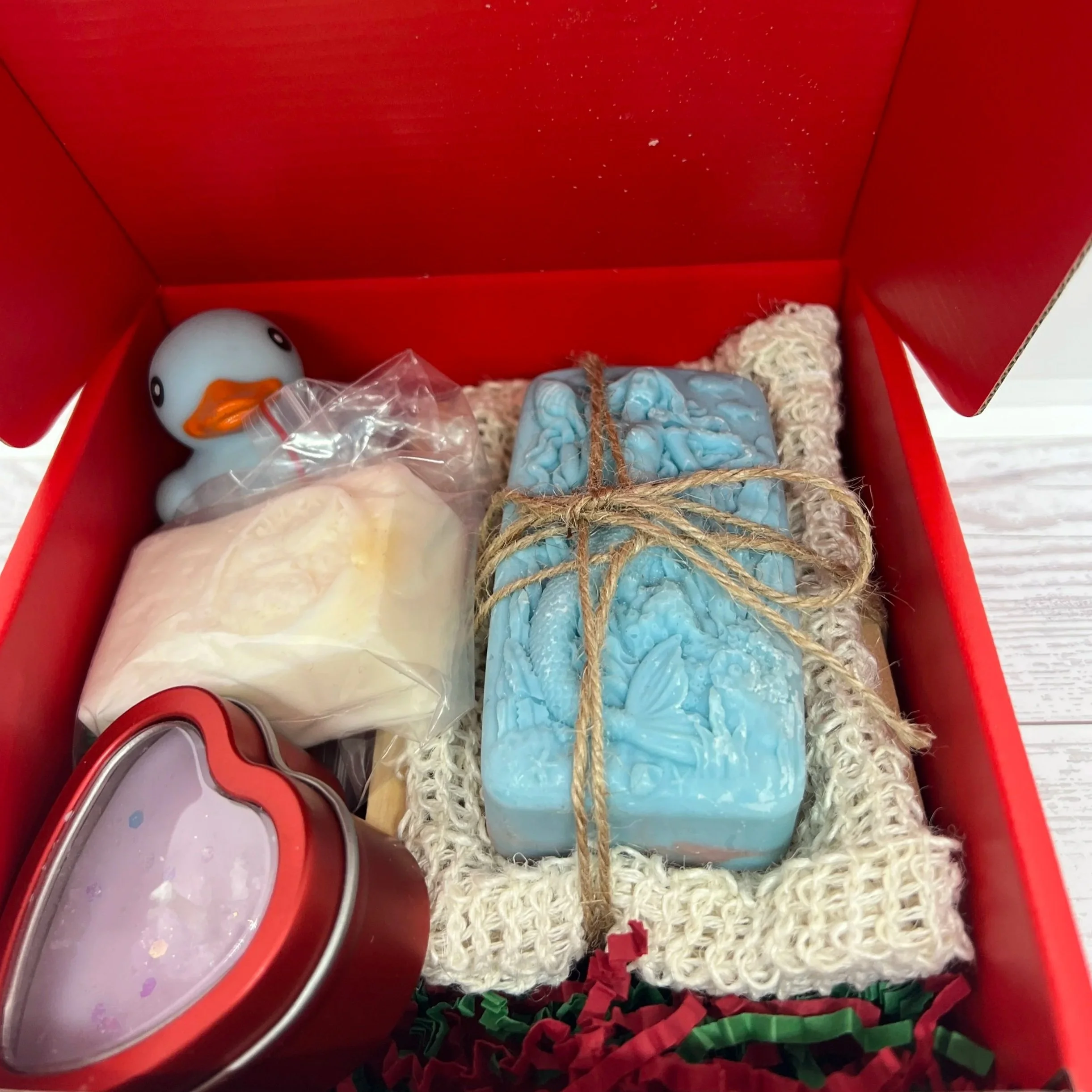 Artisan-gift-box-blue-mermaid-set-candle-small-soap-duck.jpg