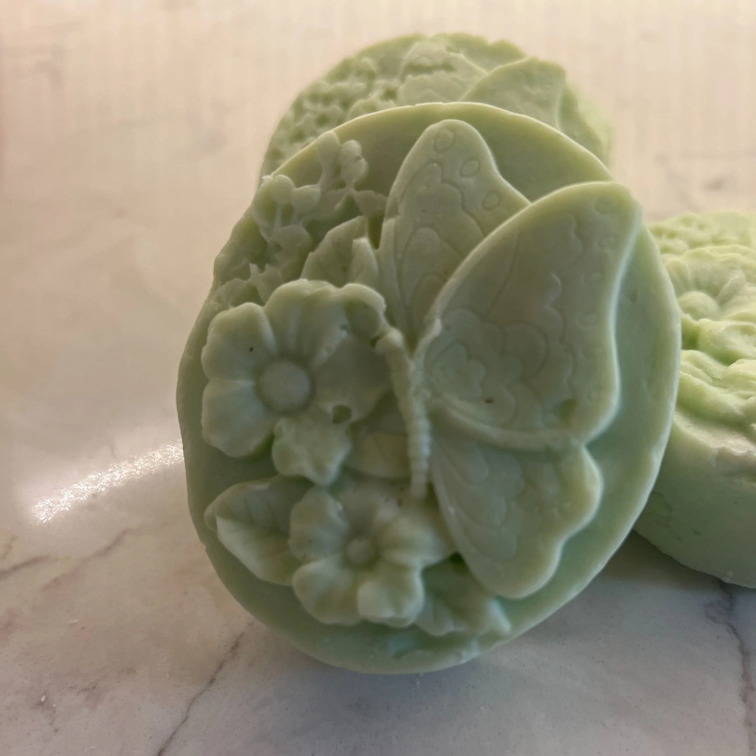 Aloe Vera Round Soap Molds Single.jpg