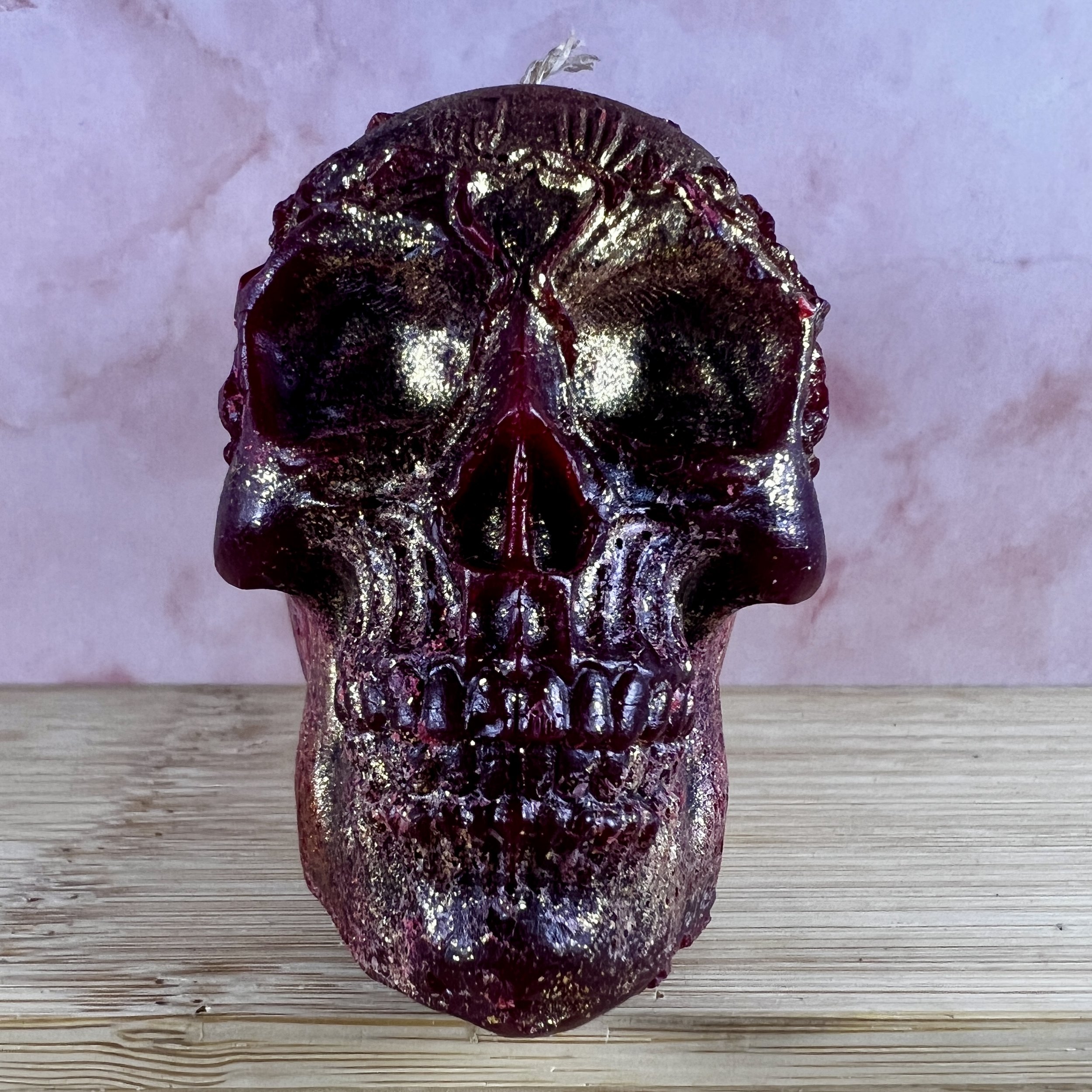 skull-candle-dk-red-gold.jpeg