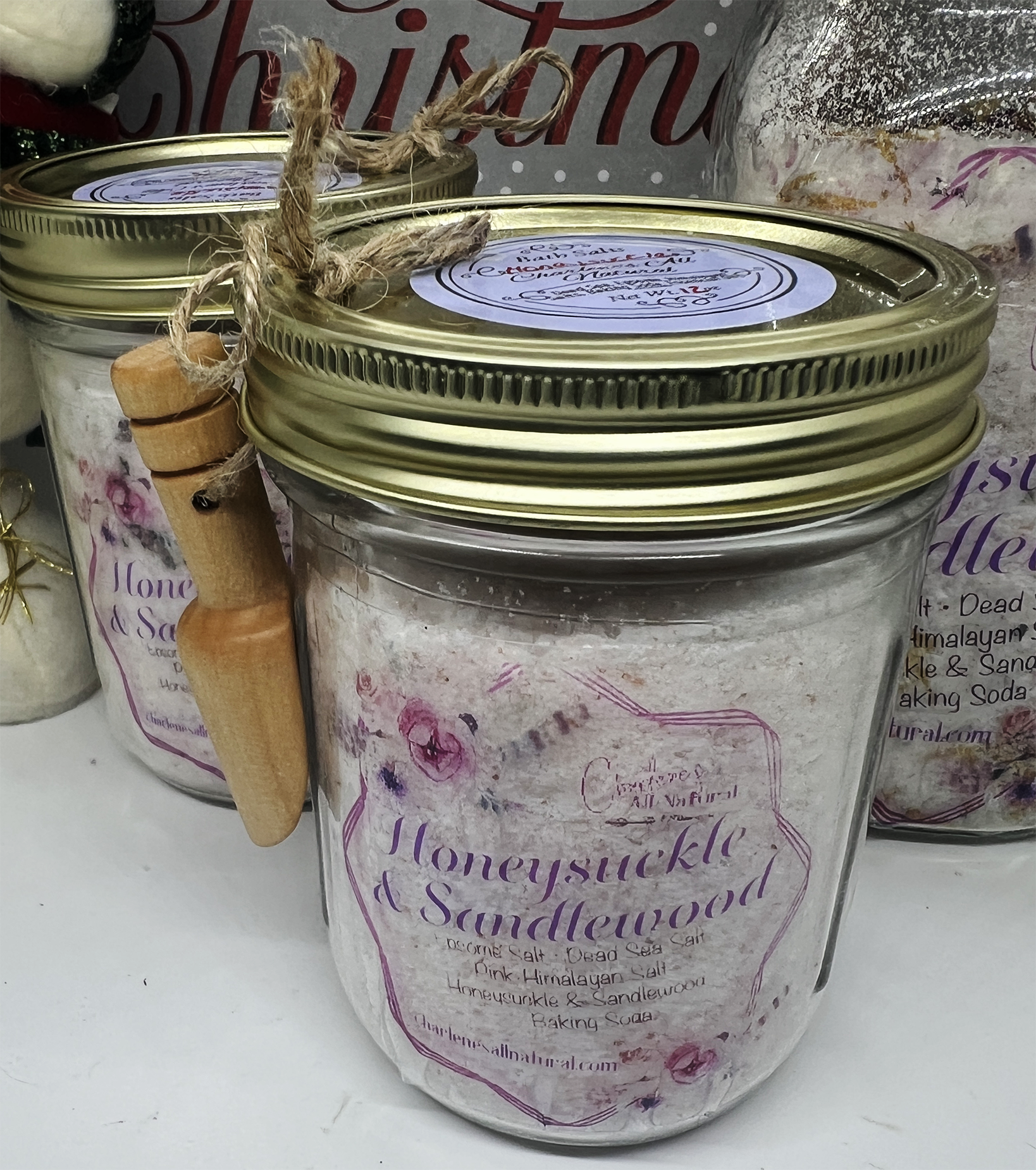 12 oz Honeysuckle & Sandlewood Jars.png