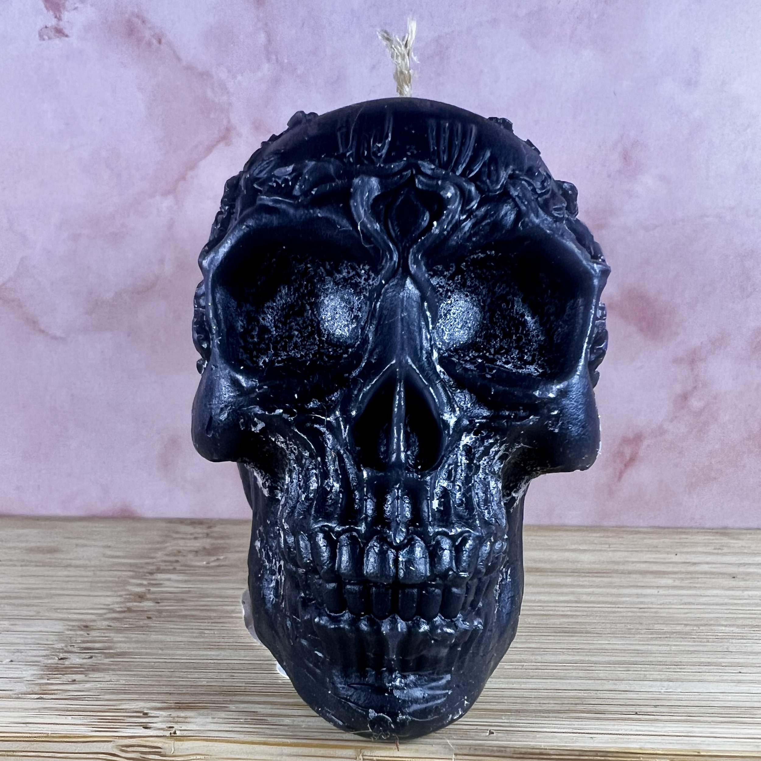 skull-candle-black.jpeg