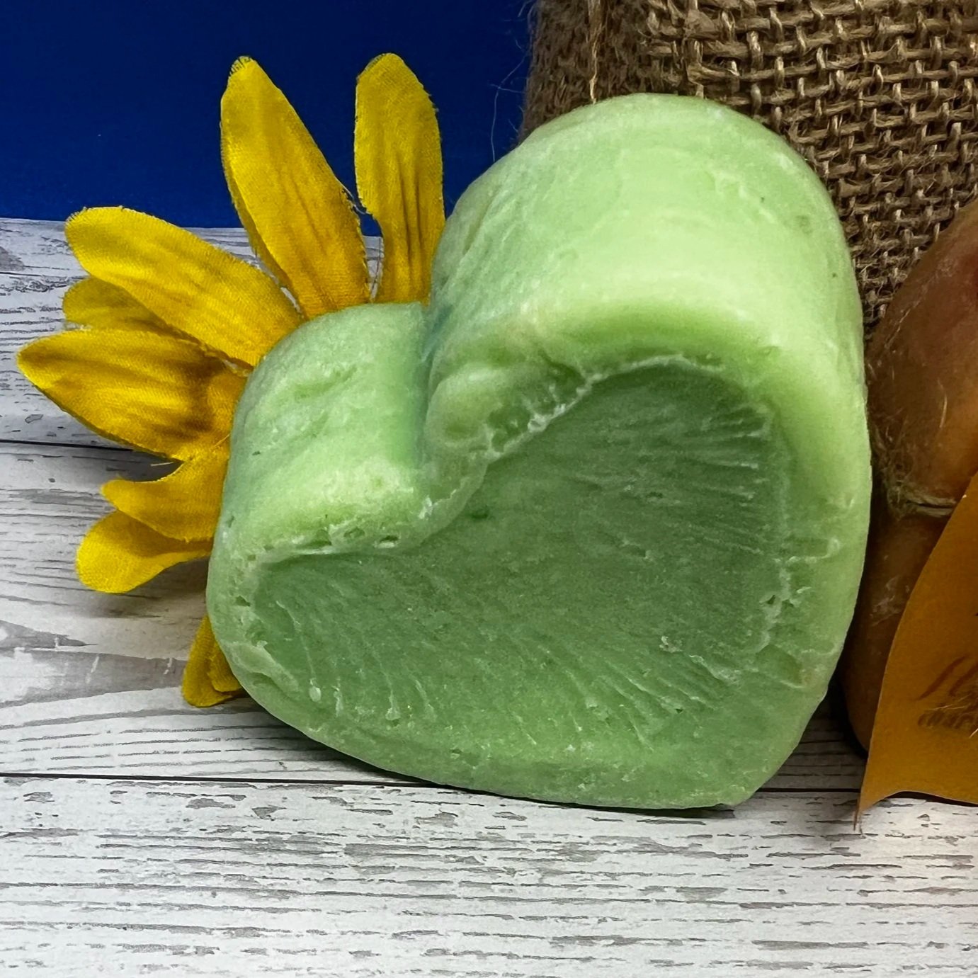 Hippie-Daze-Artisan-Soap-Green-heart.jpg
