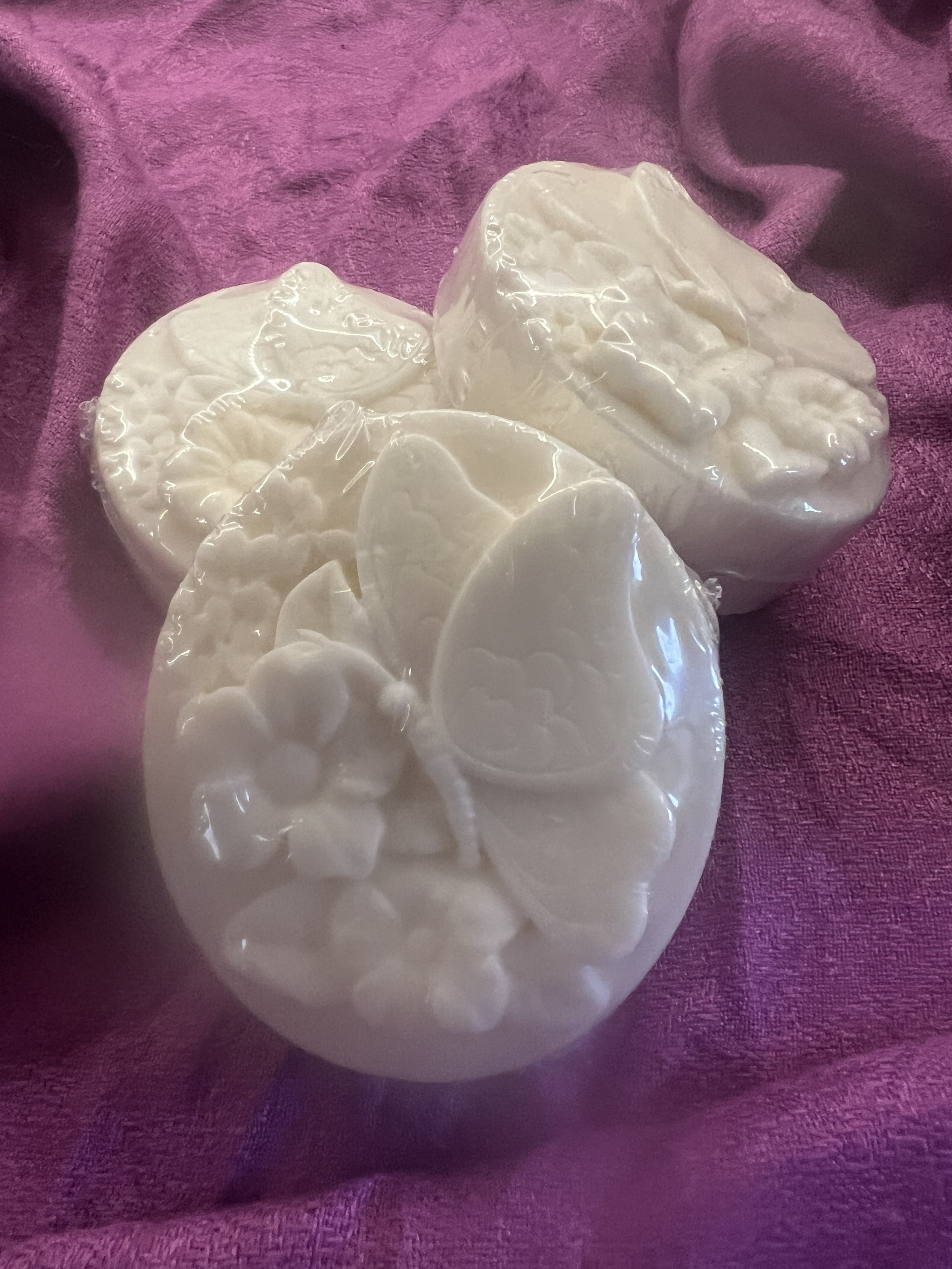 Goat Milk Soap Honeysuckle Moisturizing