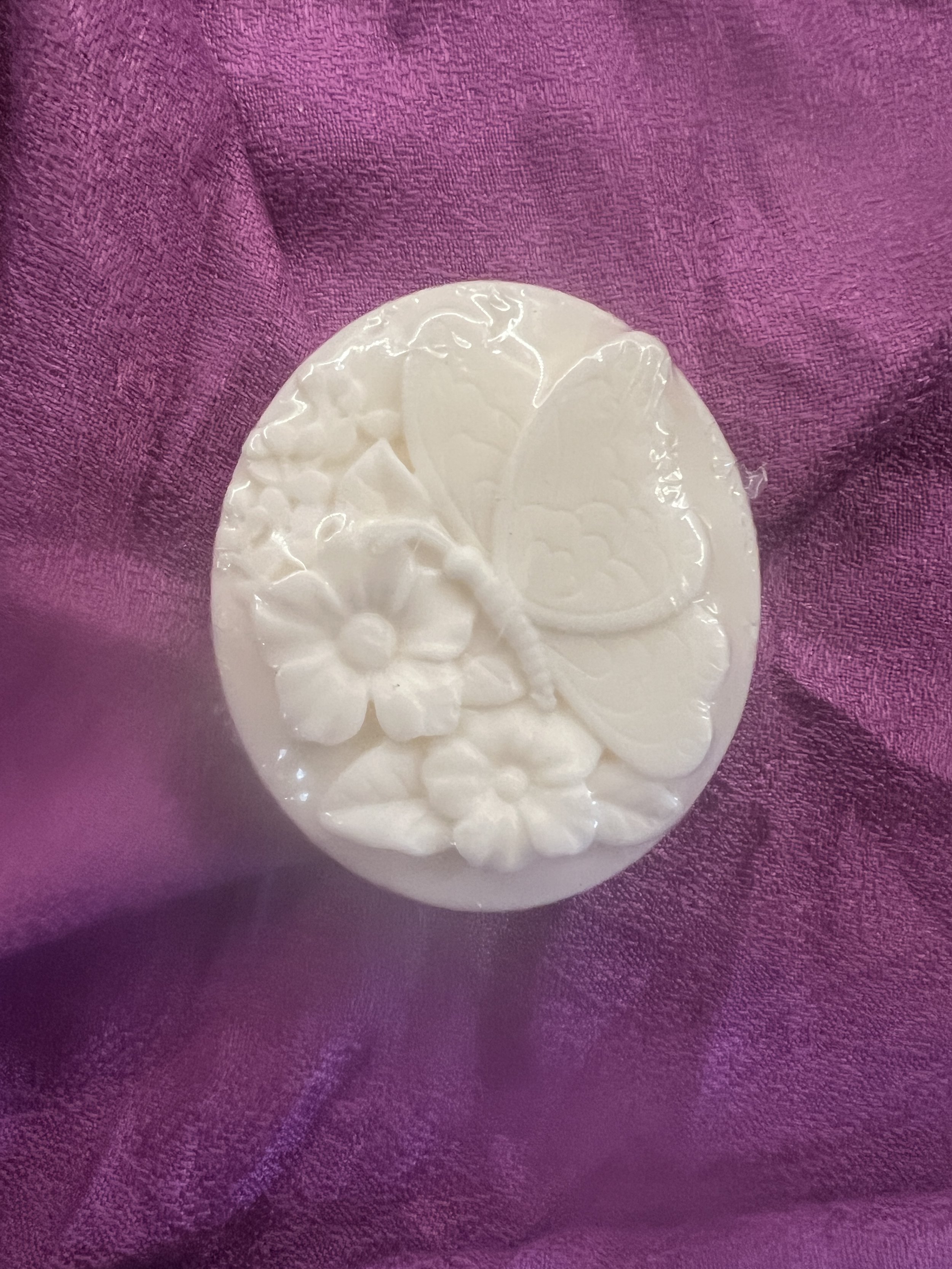 Goat Milk Soap Honeysuckle Moisturizing