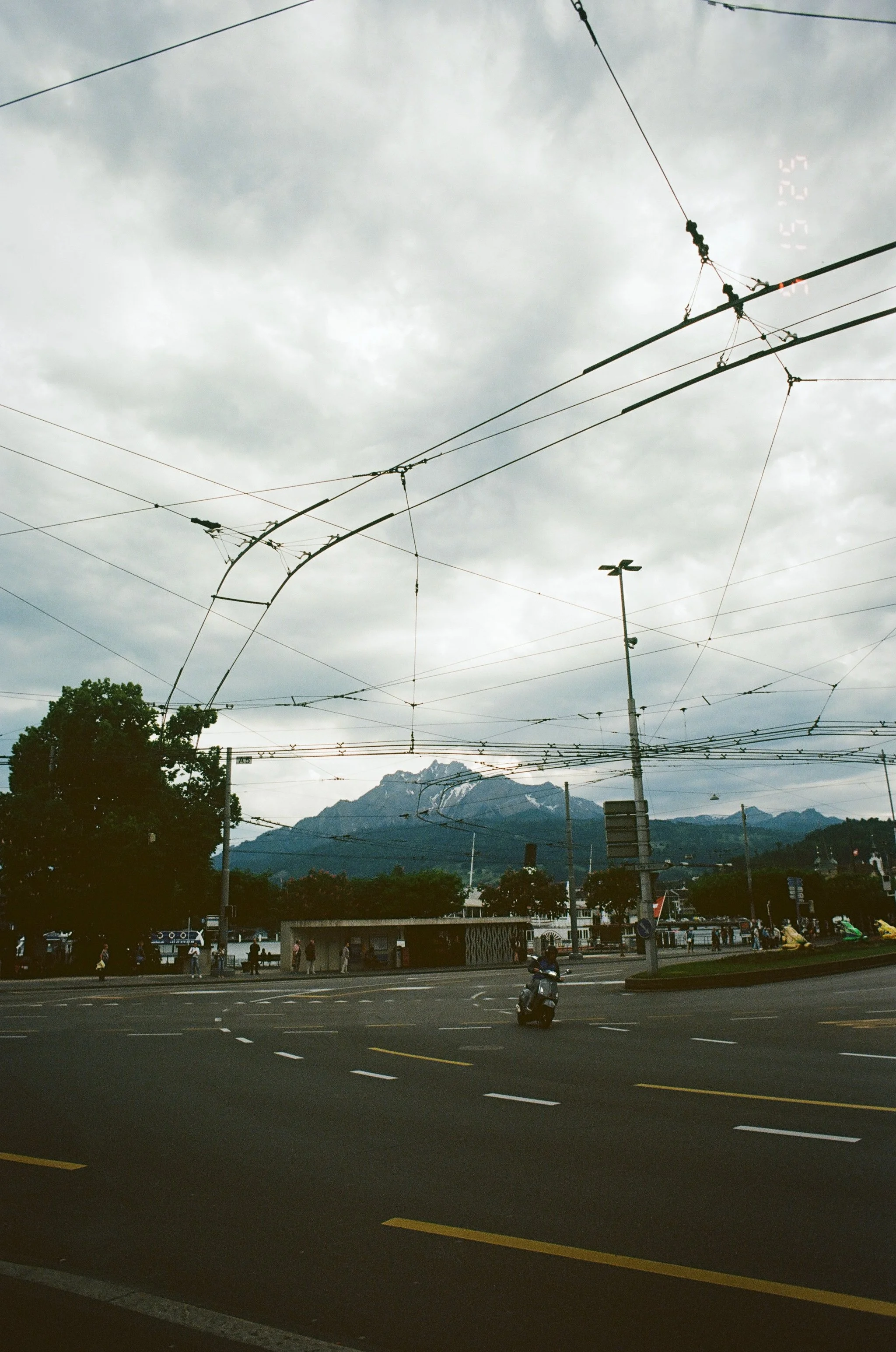 787211_0009.JPG