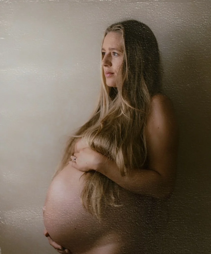  Maternity 

 Not just bump photos — artful imagery that honours the season you’re in.

Growing a baby is wild — and pretty damn incredible. Whether you’re documenting the journey with your whole family or capturing something a little more intimate, 