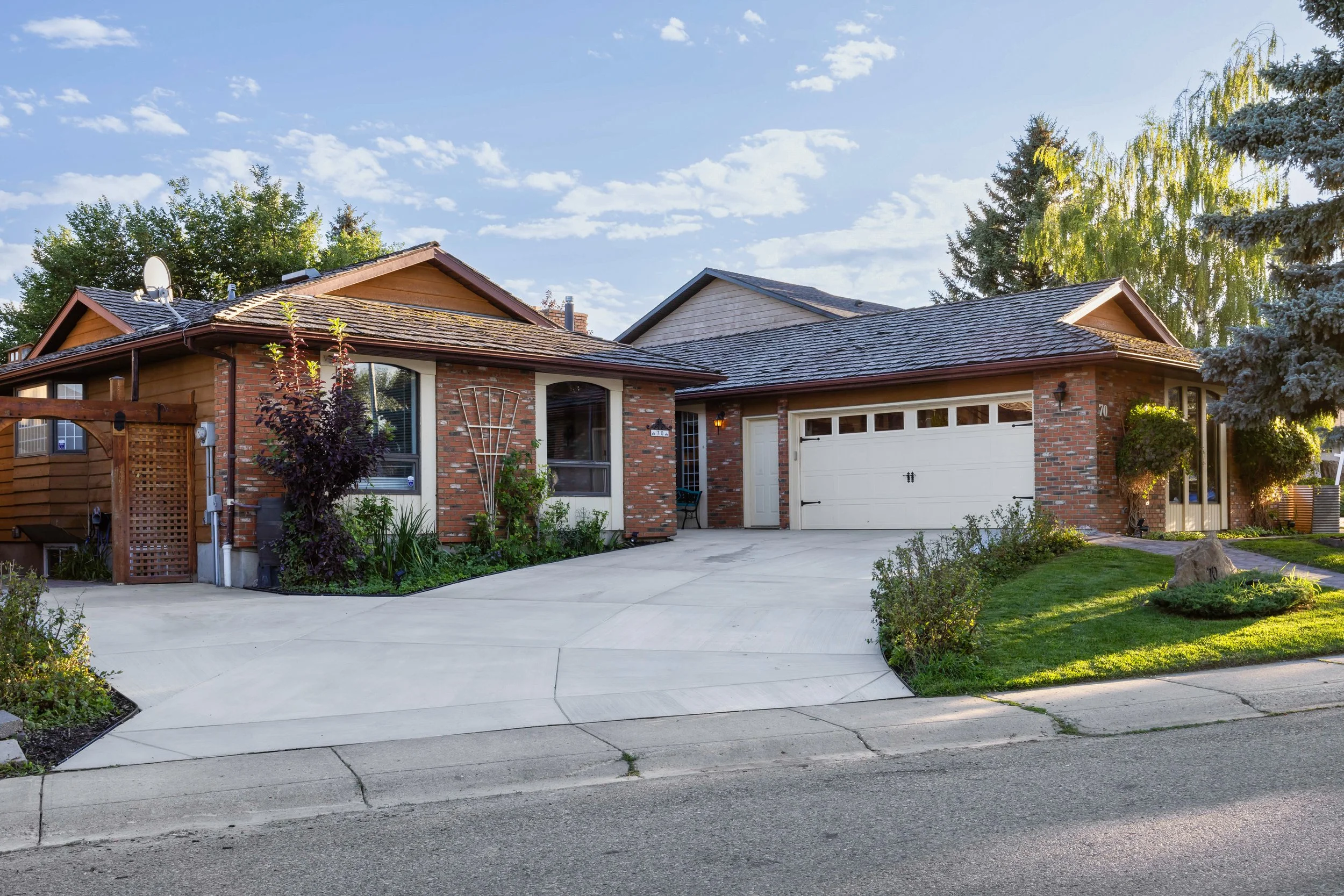 luxurious home image