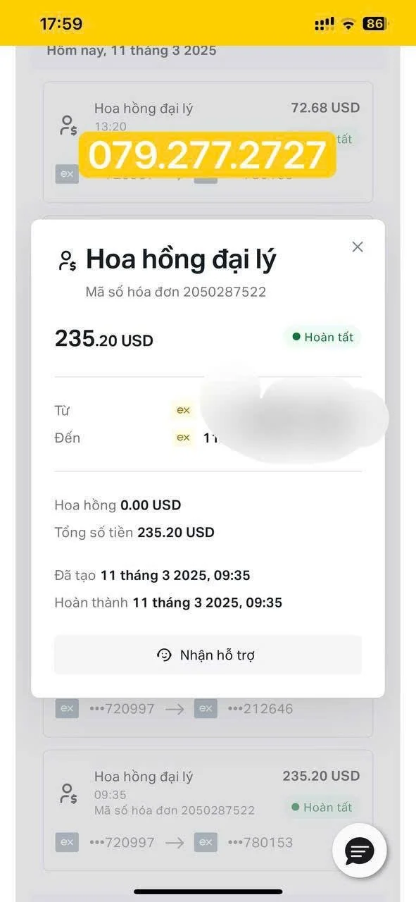 A mobile phone screenshot displaying a financial transaction receipt in Vietnamese, showing the payee, total amount, date, and time of the transaction, with a large yellow phone number in the background.