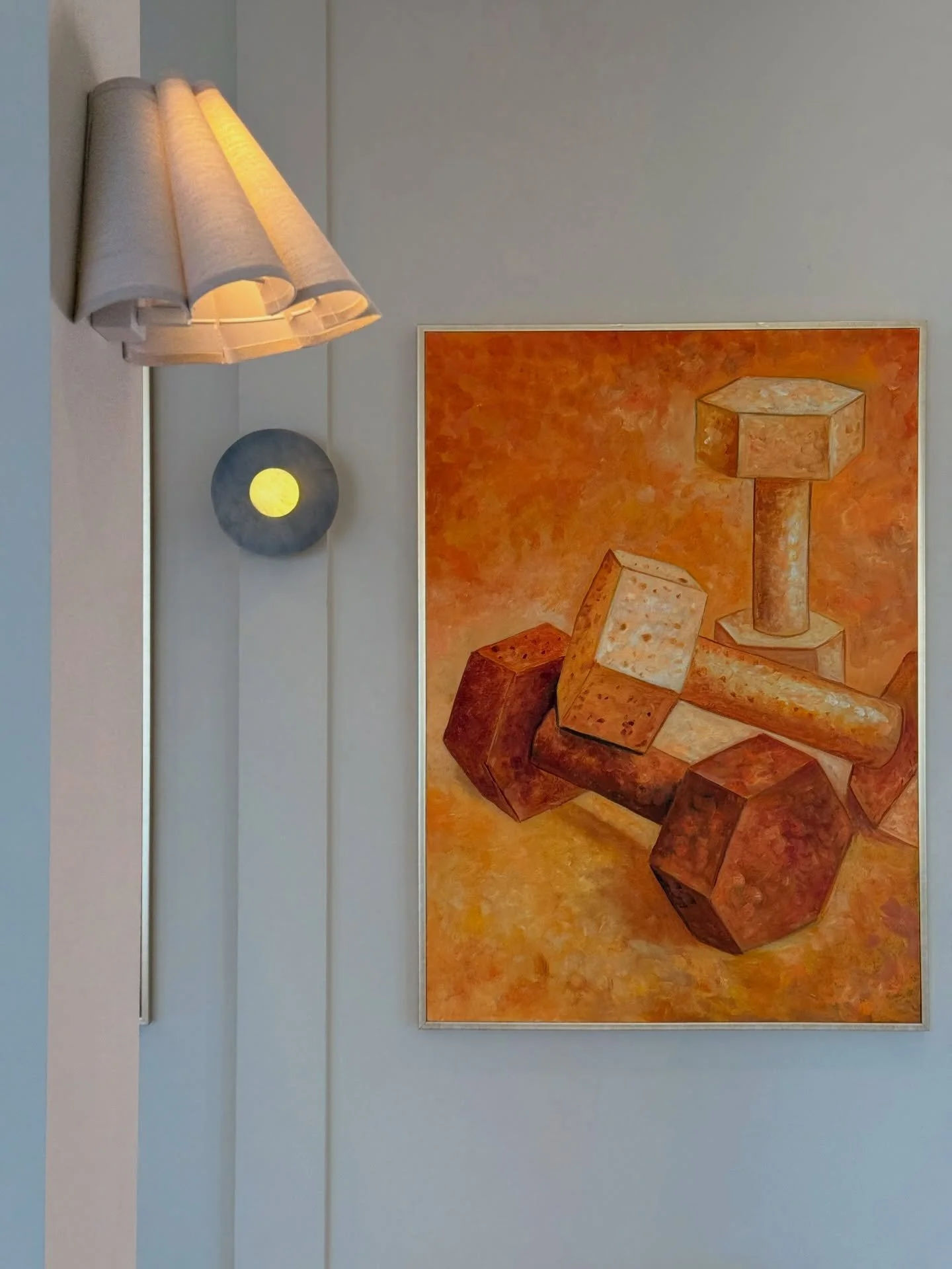 The paintings that hold a true presence in our space - we call it our Pilates shrine 🖼️🧡🎨🩰

#pilatesbali #pilatesbrasil #bali #reformerpilates #reformerstudio