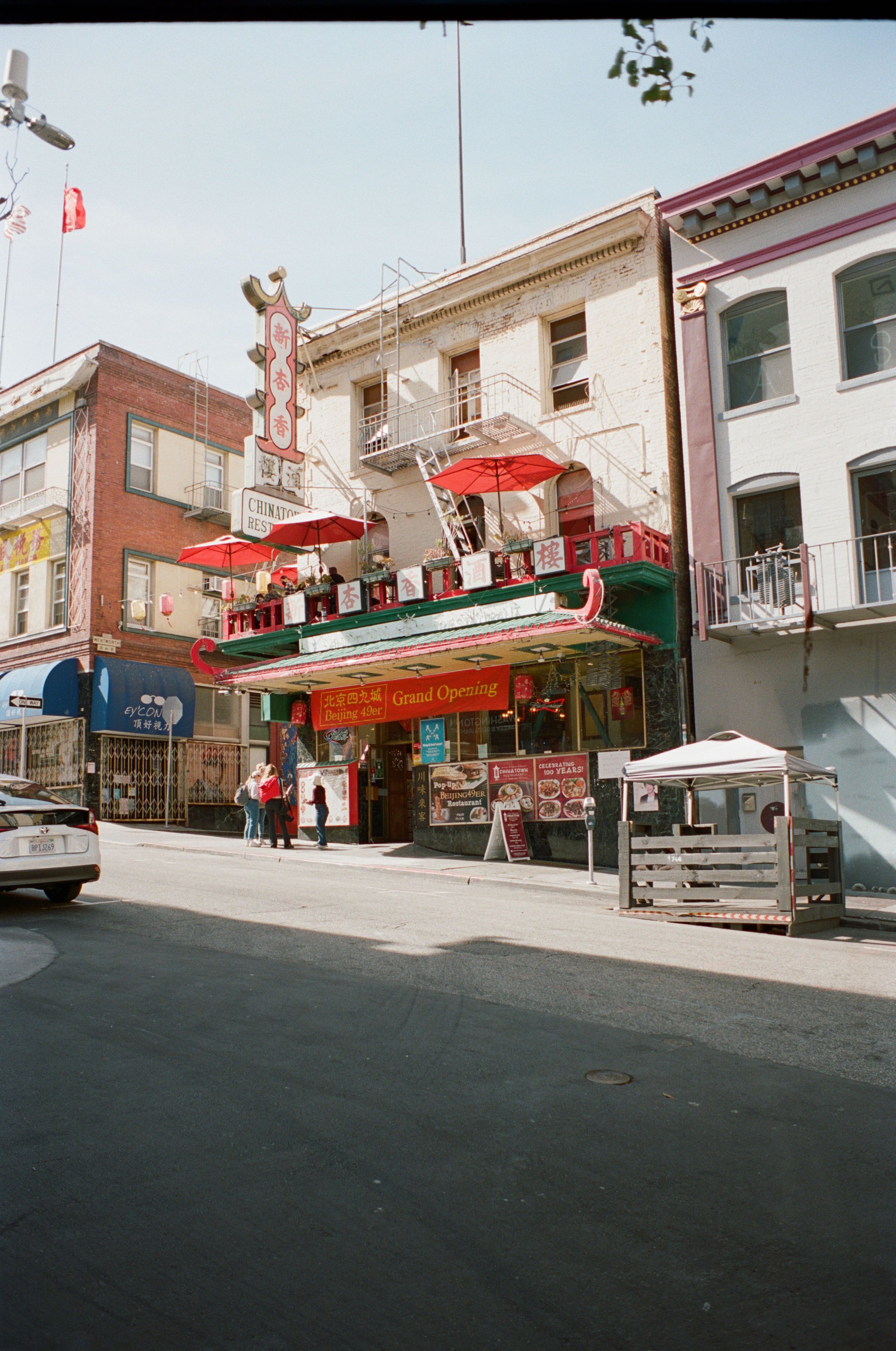 000023040032-min.jpg