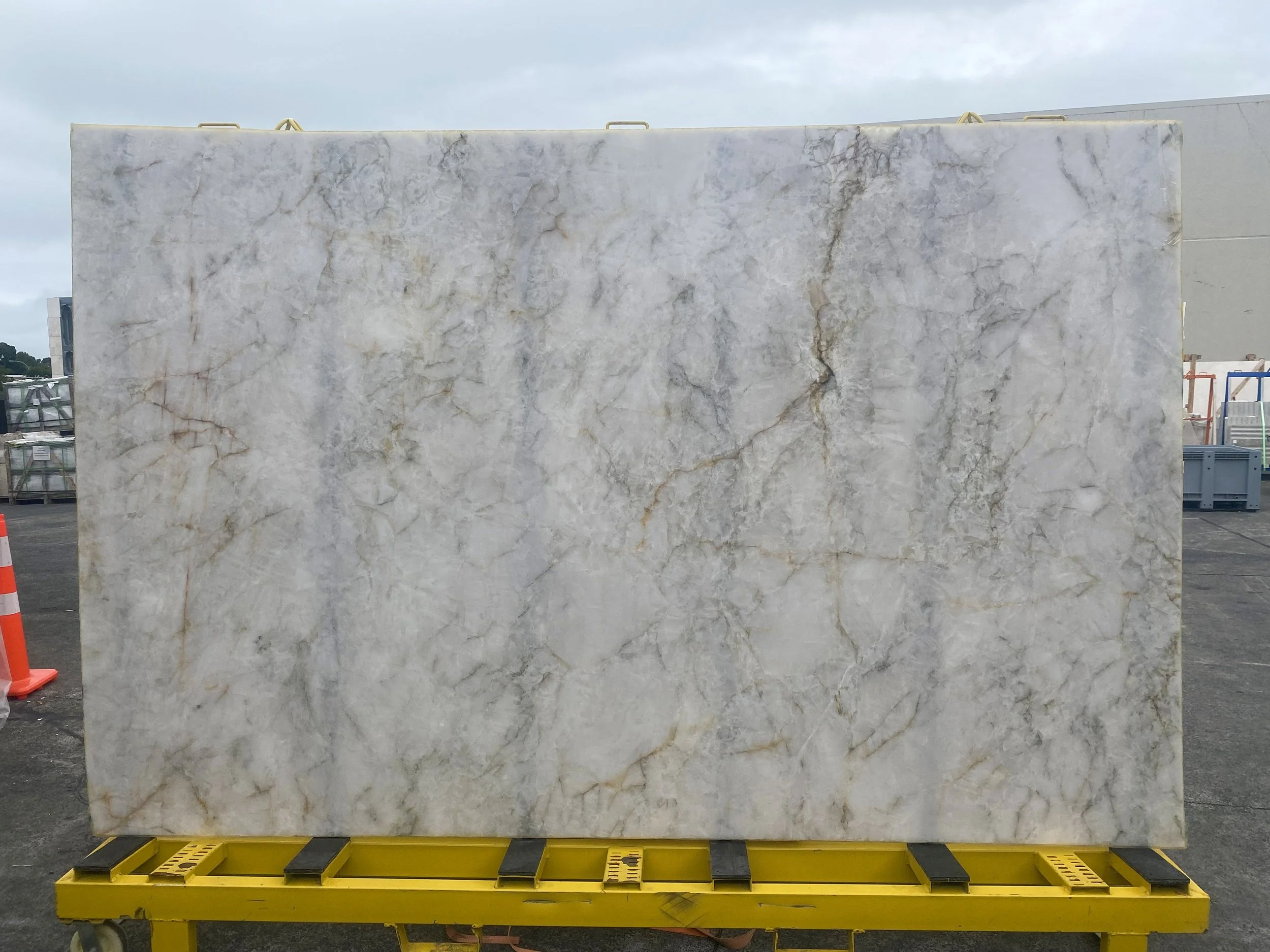 Vitro Leather Slab 18