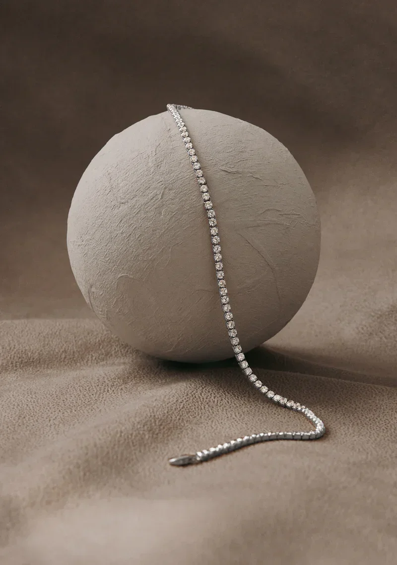 Aspen_Tennis_Necklace_-_Silver_2.webp