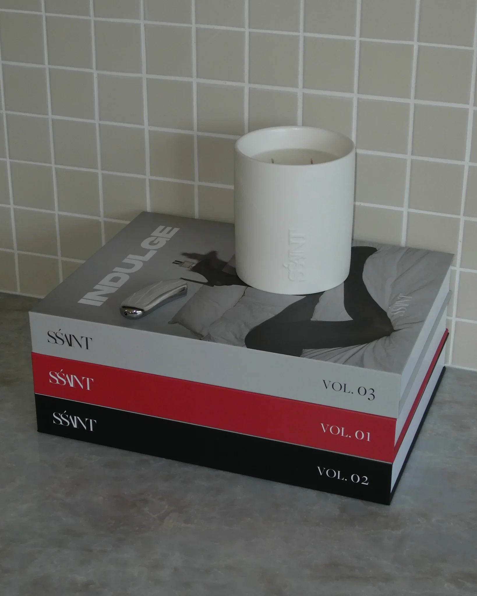 MODUS_VIVENDI_CANDLE.webp