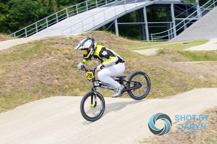 A few shots of @timobmx28 at @bmxpapendal.nl #bmx #bmxtraining #shotbydaryn