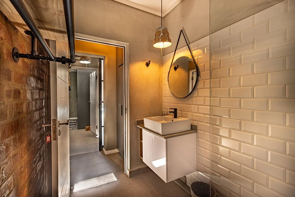 Menlo-Park-Village-Walk-3-Bath-7.jpg