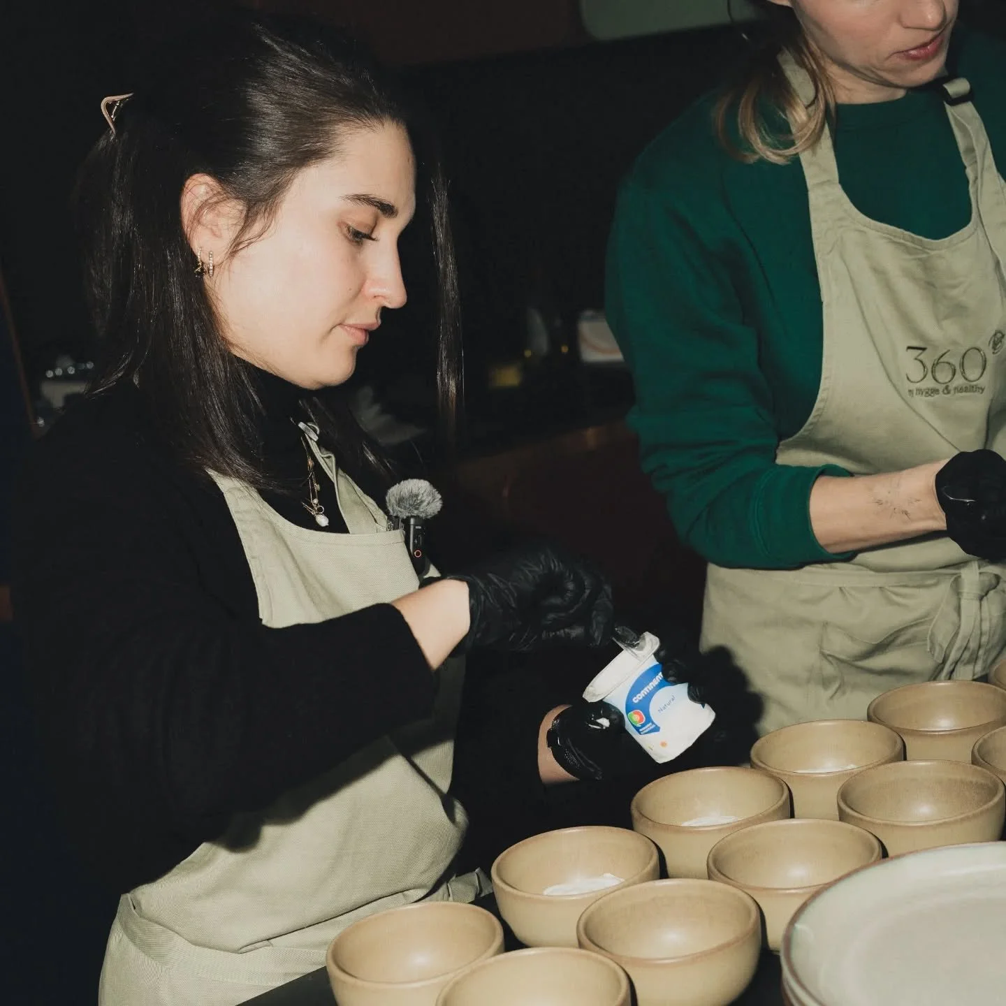 ✨&nbsp;Um brunch pensado para nutrir, cuidar e criar momentos de verdadeiro conforto.
Tivemos o prazer de levar a nossa&nbsp;carta de inverno&nbsp;at&eacute; ao&nbsp;Bootcamp da @emebeautyofficial , onde prepar&aacute;mos um brunch completo, cheio de