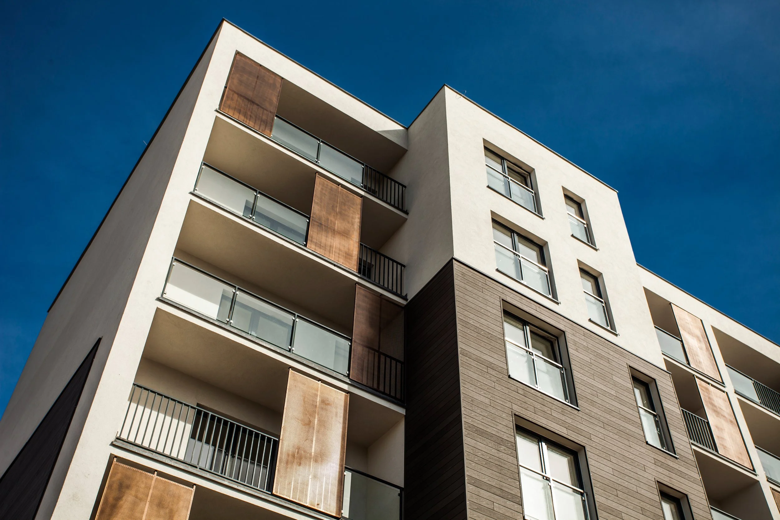  The Return of Rent Growth: Why the Multifamily Recovery Is Splitting by Class and Submarket