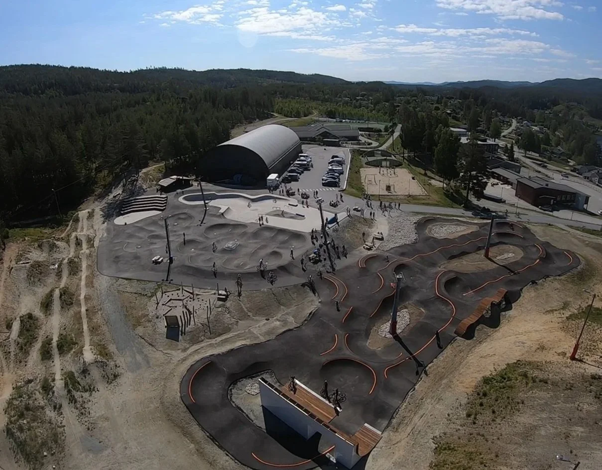 Hva er en pumptrack?
