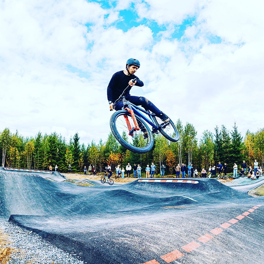 V&aring;ren er rett rundt hj&oslash;rnet 🌿🚲 Klar for sykkelsesongen?
&Oslash;nsker du ny sykkelpark eller pumptrack der du bor?

📩 Kontakt oss &ndash; vi hjelper deg i gang!