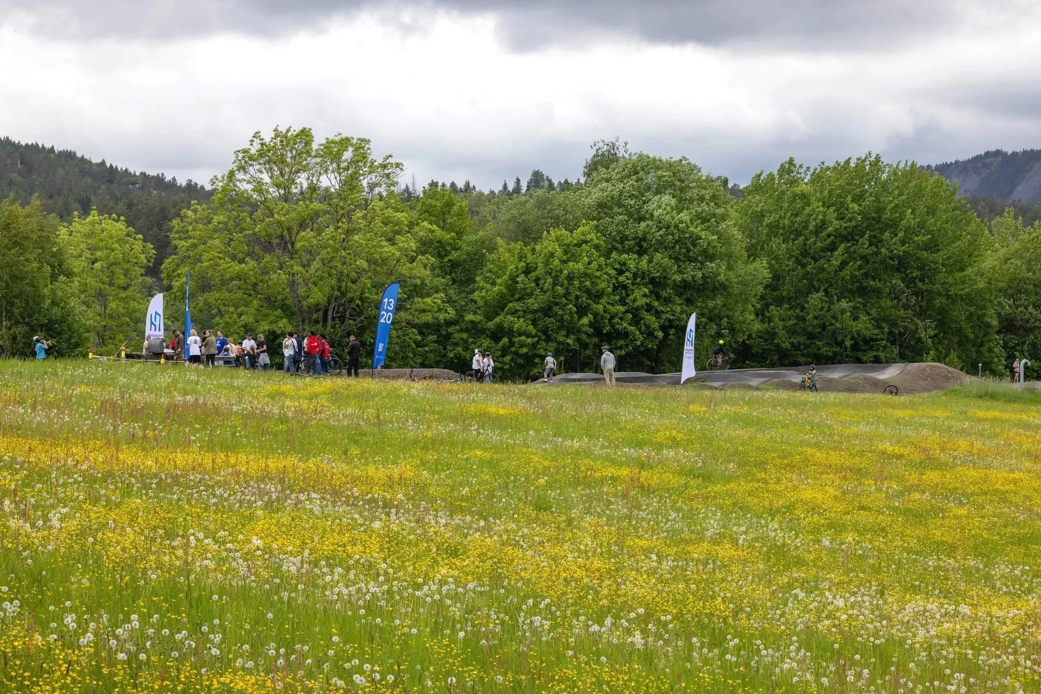 Åpning av pumptrack i Heggedal sykkelpark. Foto: Terje Reier Gundersen 