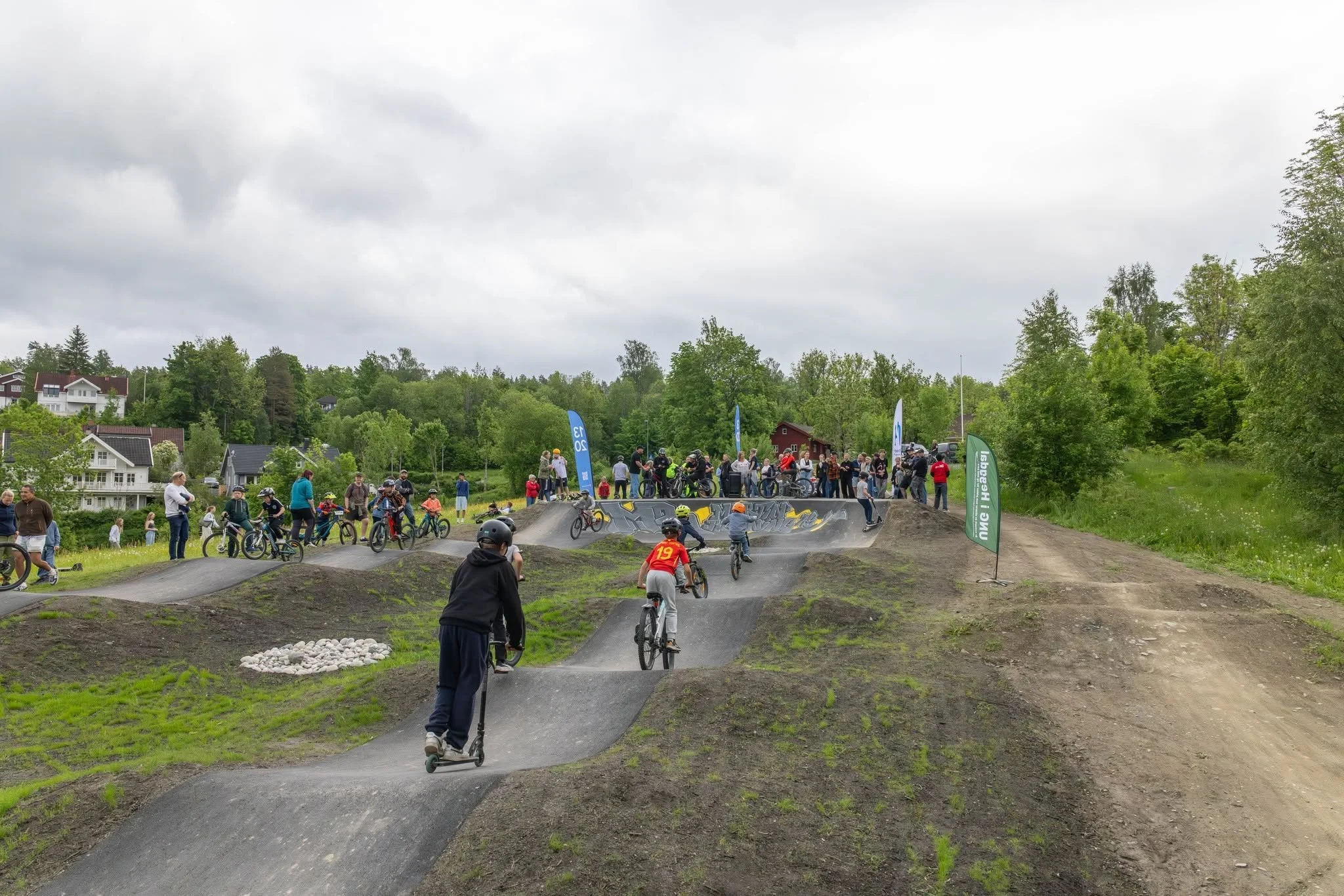 Heggedal_Asker_Pumptrack_Shapers_compressed_7.jpg