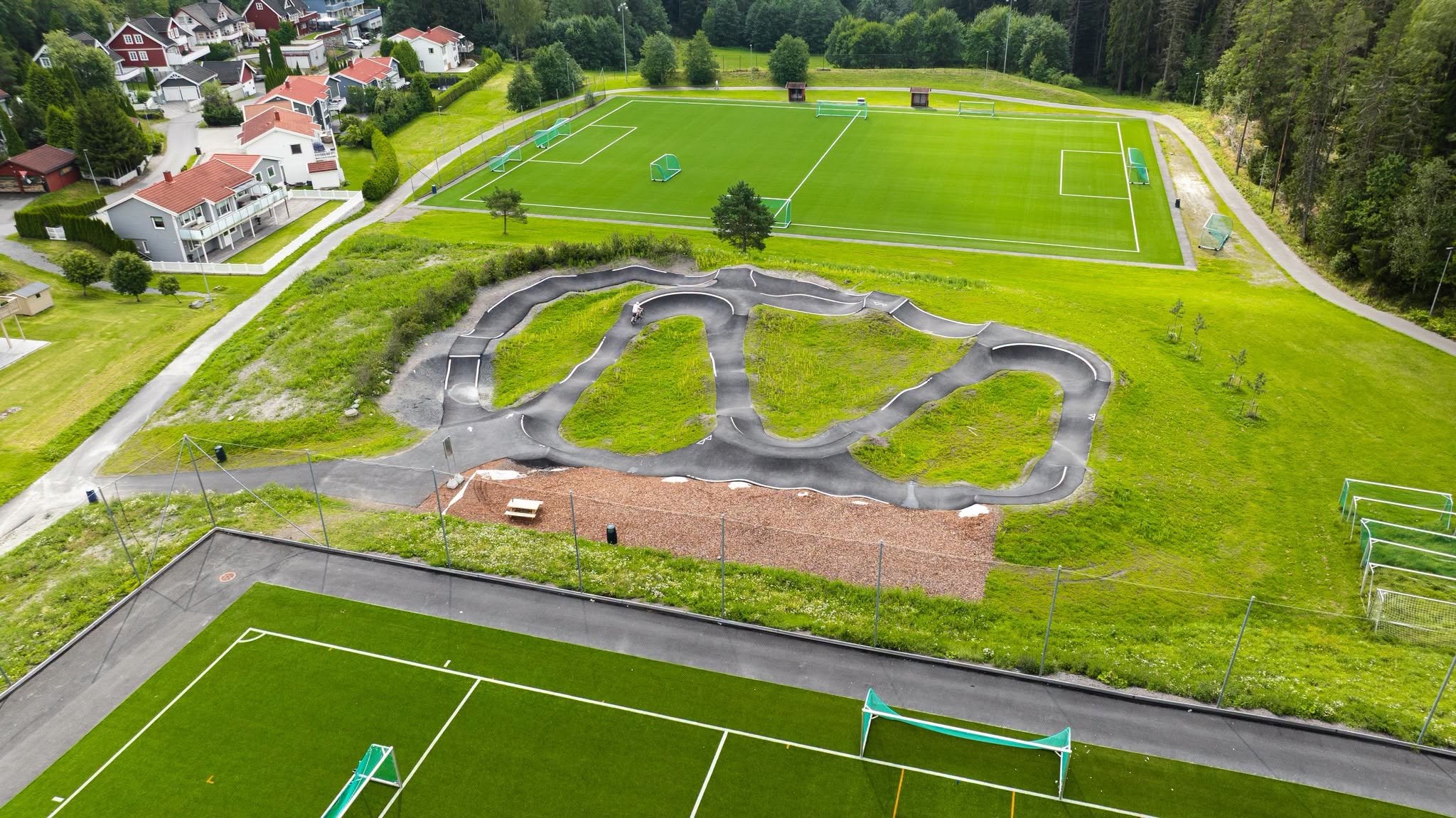 Bjørndal_Pumptrack_Drone_Shapers_compressed_4.jpg