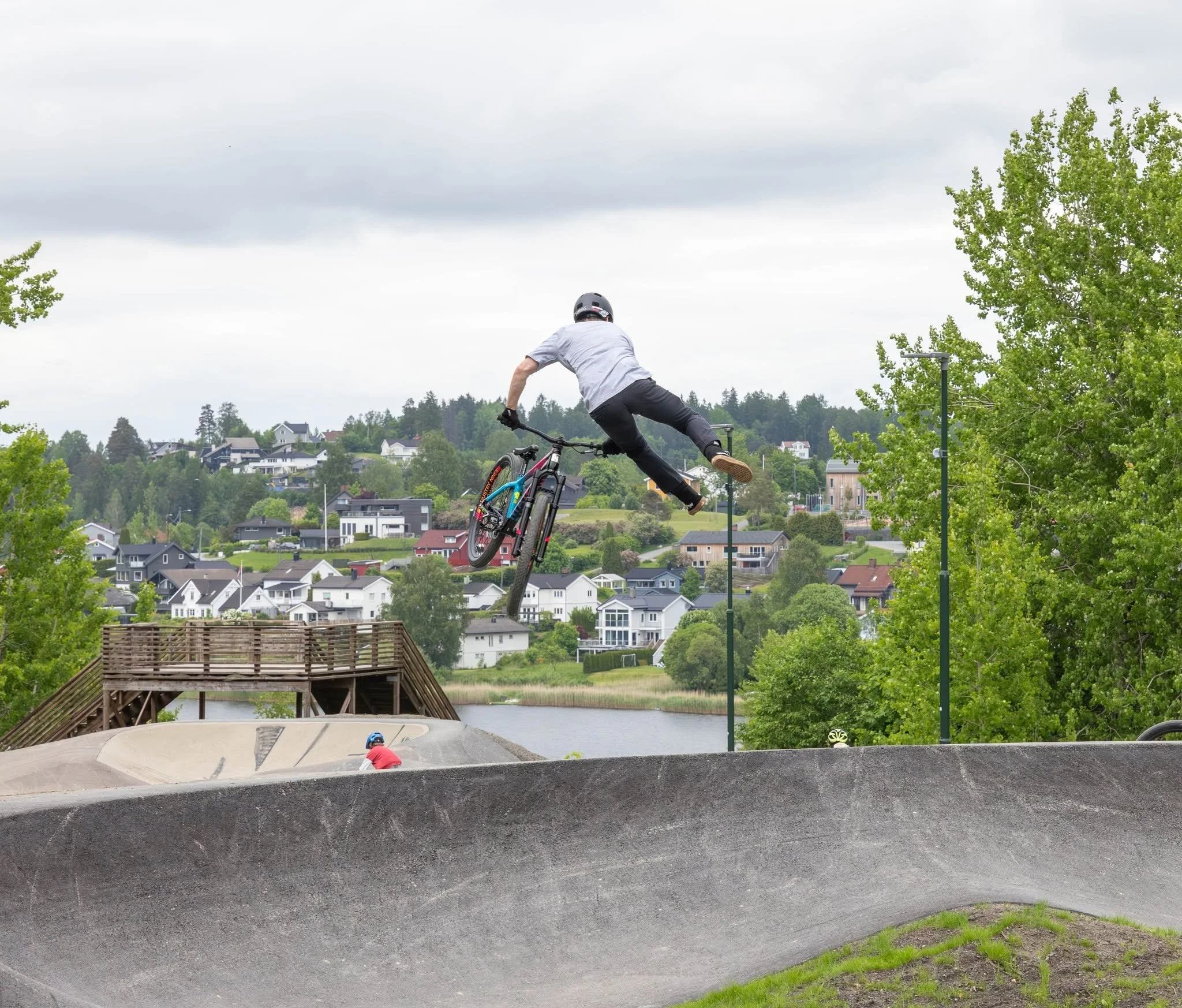 Heggedal_Asker_Pumptrack_Shapers_compressed_26.jpg