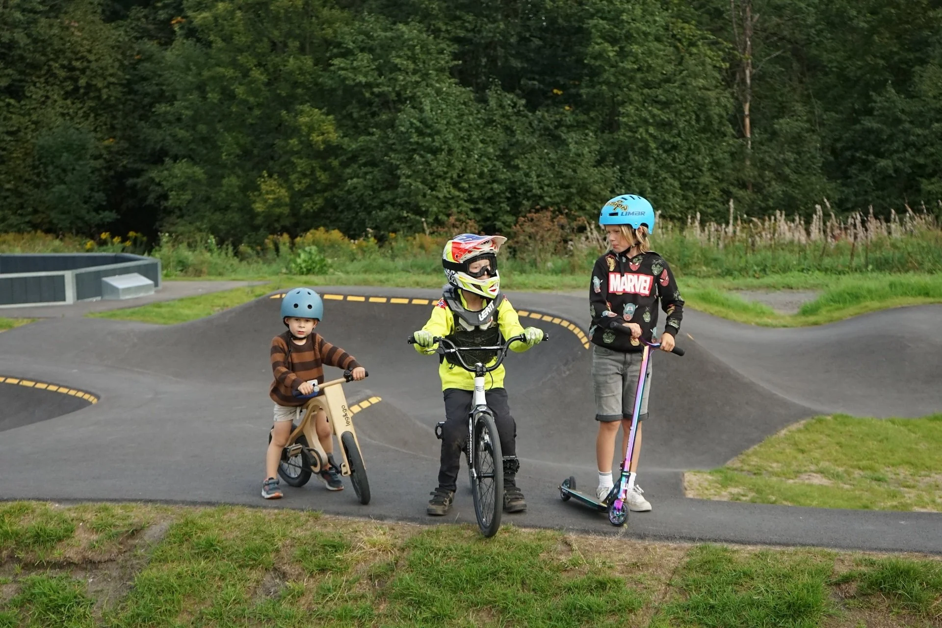 Vøyenenga_Pumptrack_Shapers_compressed_3.jpg
