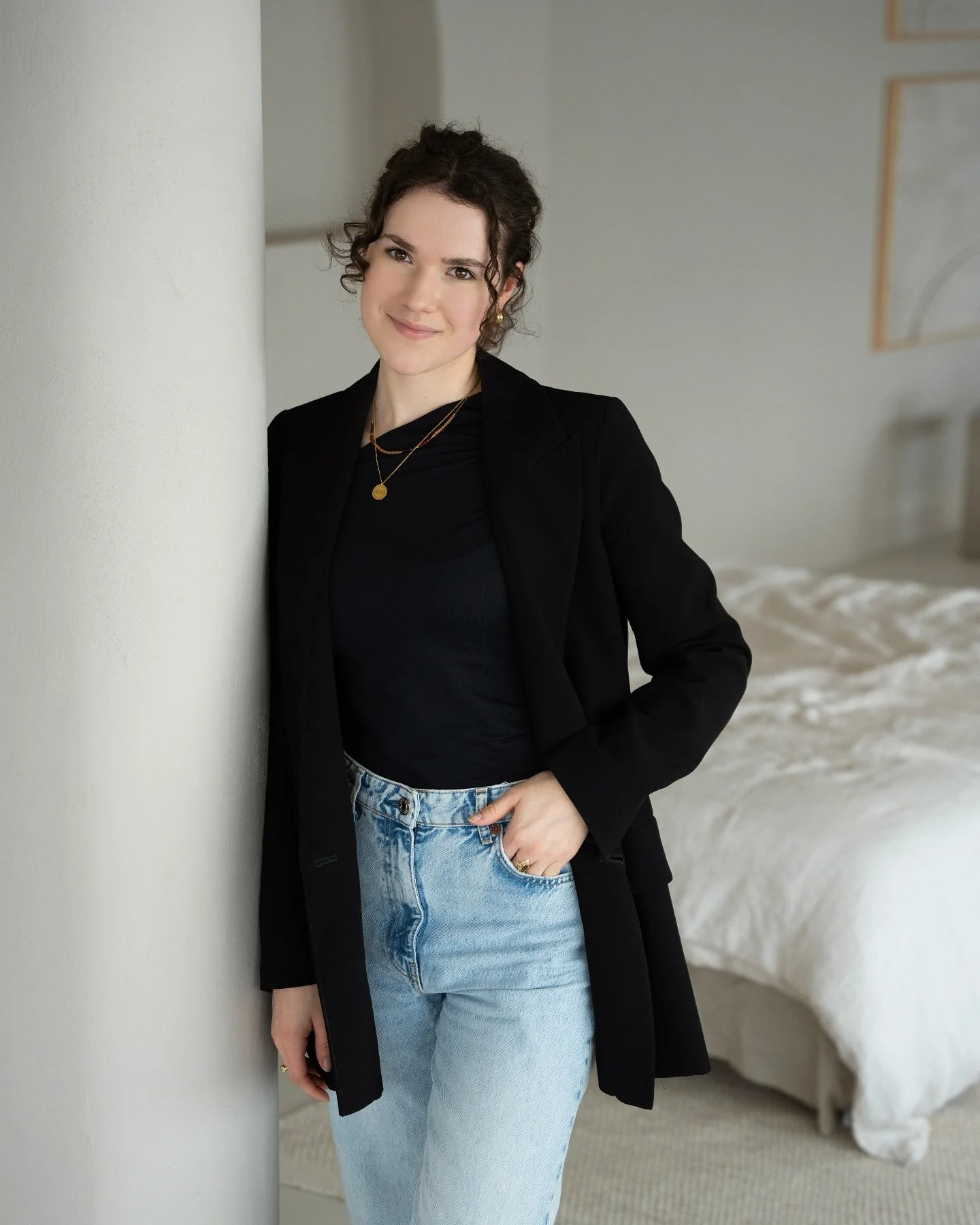 It&rsquo;s my birthday! 

Vandaag mag ik 25 kaarsjes uitblazen 🥳 Dankbaar dat ik elk jaar een jaartje ouder mag worden 🤍 En ik dacht laat ik deze post gebruiken om ook wat fun facts over mijzelf te vertellen 🤭

Want naast dat ik in Apeldoorn woon 