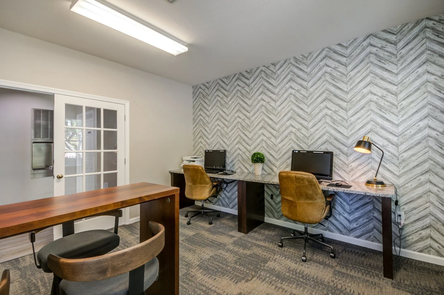 Your home office, upgraded. 🖥️☕
Whether it's Zoom calls, deep work, or study sessions, the business center at Fields at Rock Creek has the space (and Wi-Fi) to help you stay on your game just steps from home.

Work hard, live easy. 

#FieldsatRockCr