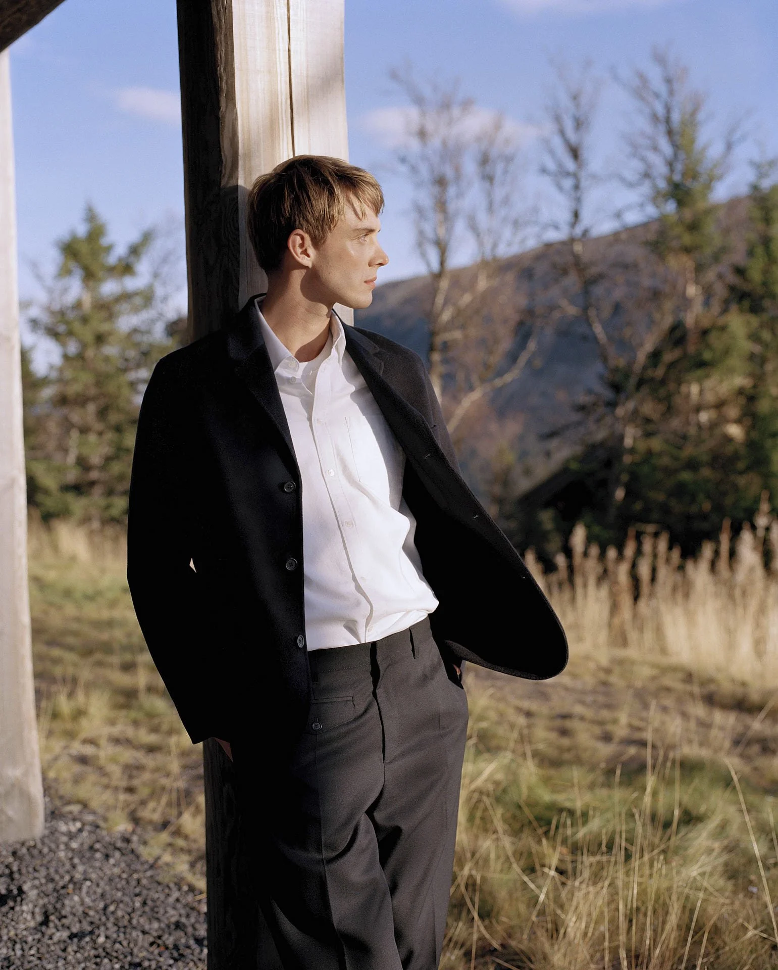 00005714_0007_F3_uncropped copy Selects.jpg