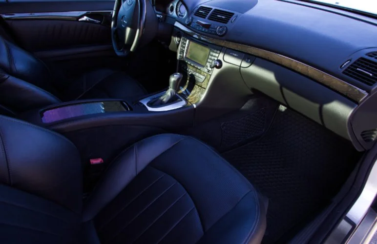 e55-interior.jpg