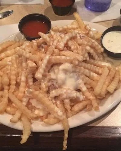 Best Places For a Springfield, IL Horseshoes Near Pole Barn Chic