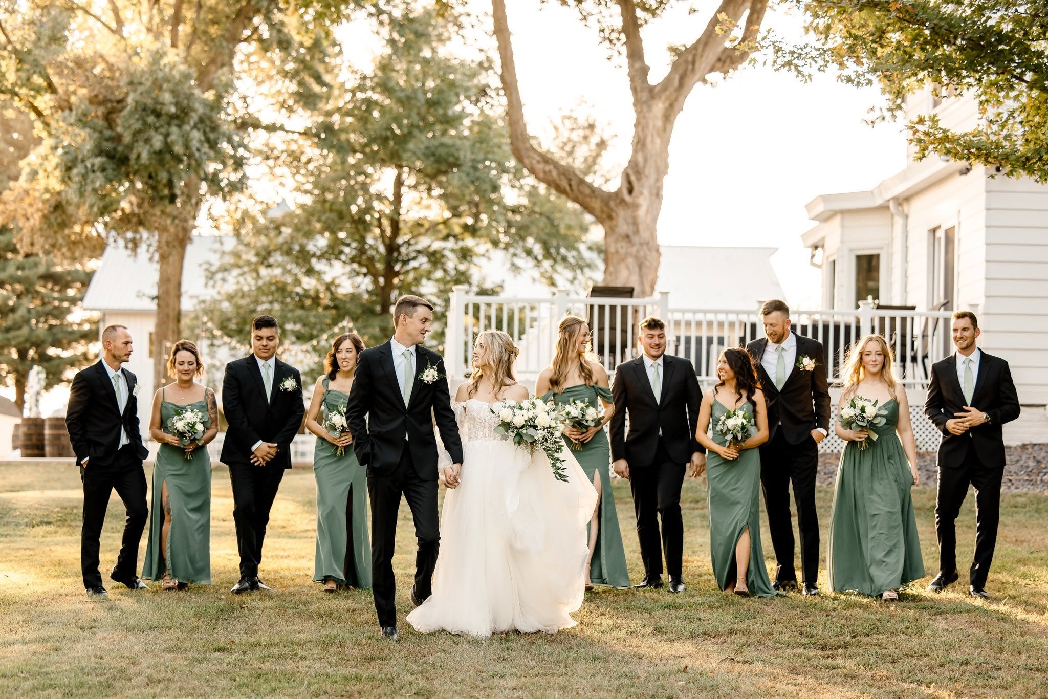 Midwest Luxuries: Farm Weddings