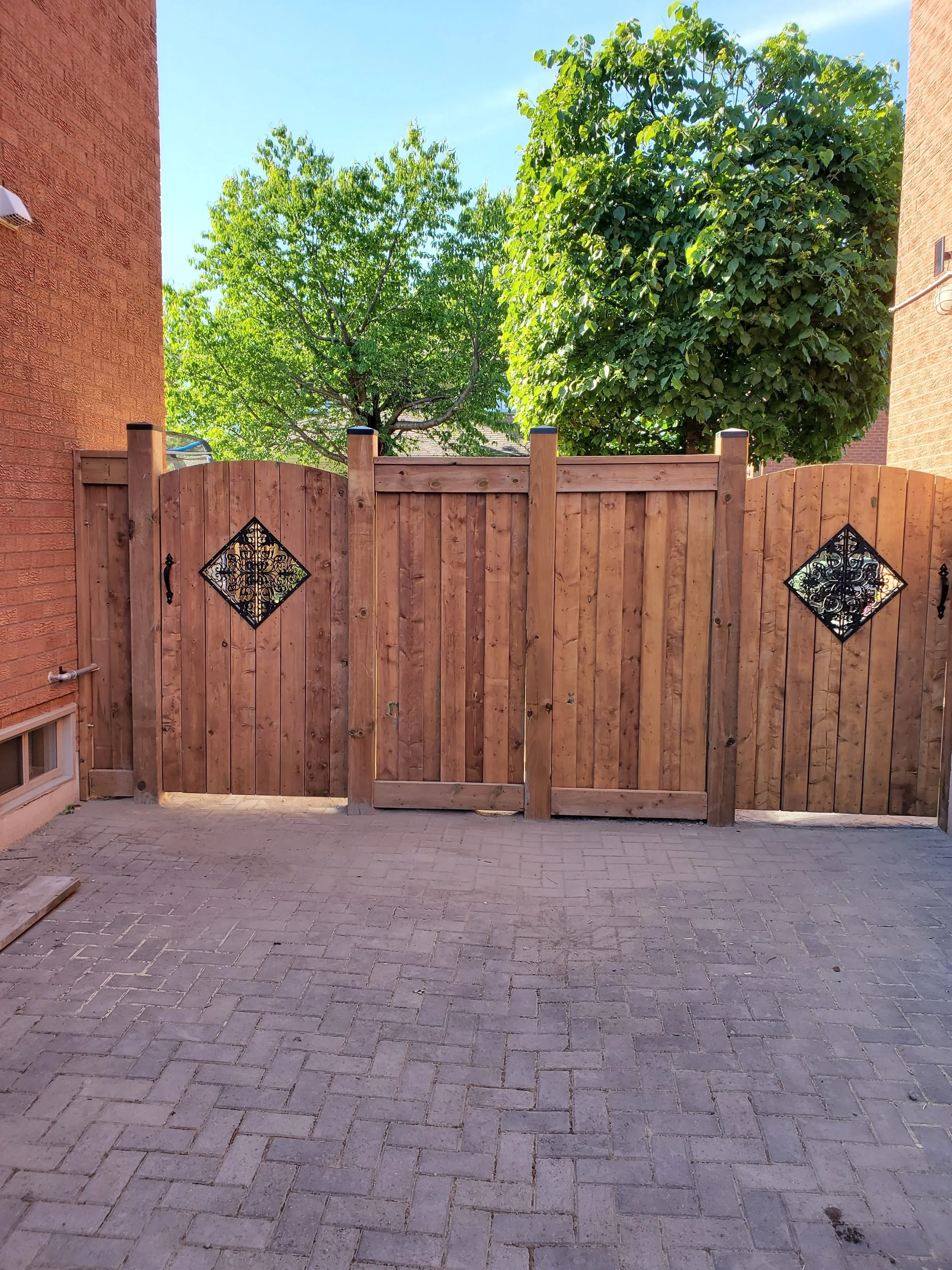 Oranssi project: studio shed