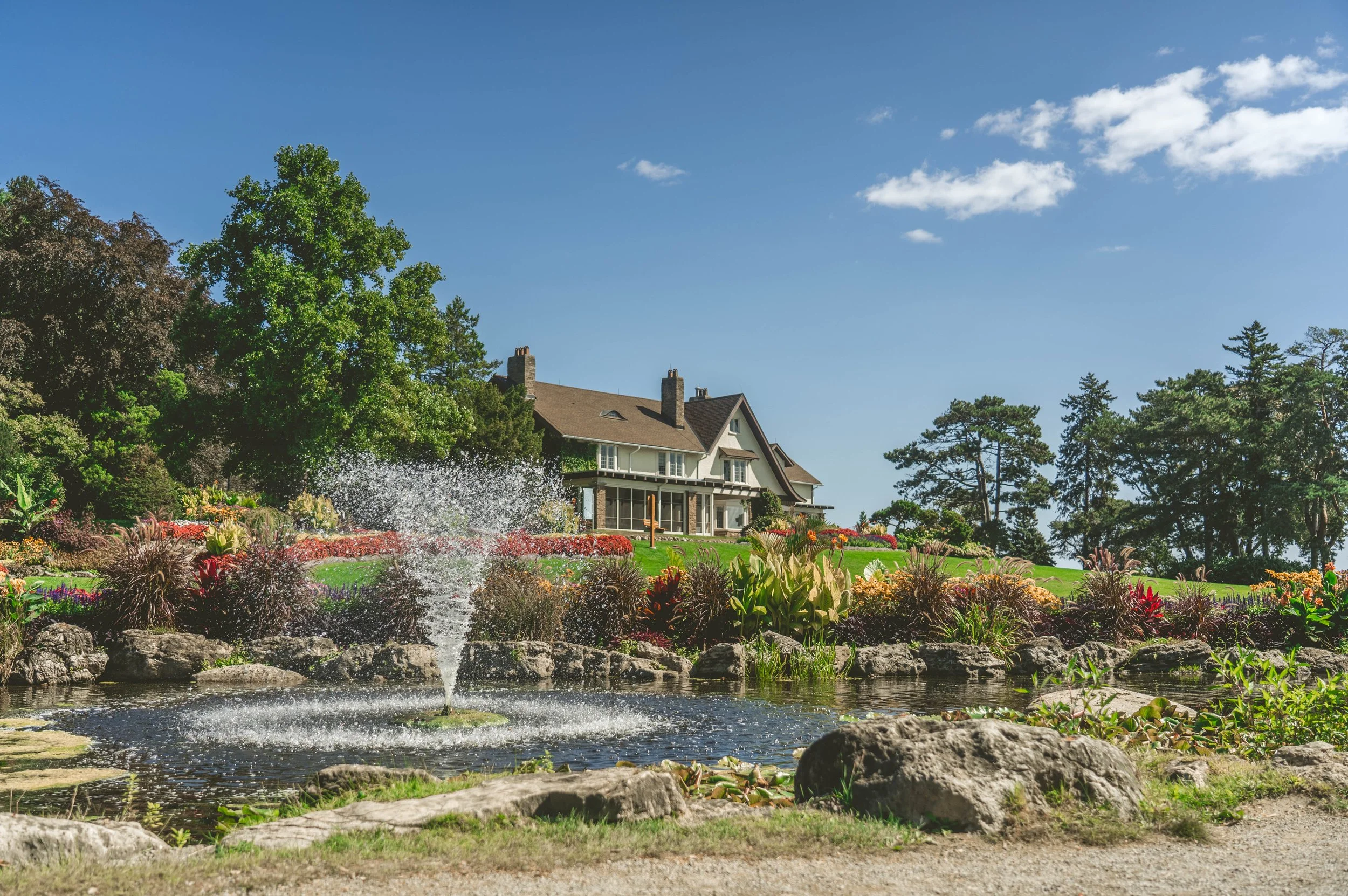 Oakville-Galleries-6.jpg