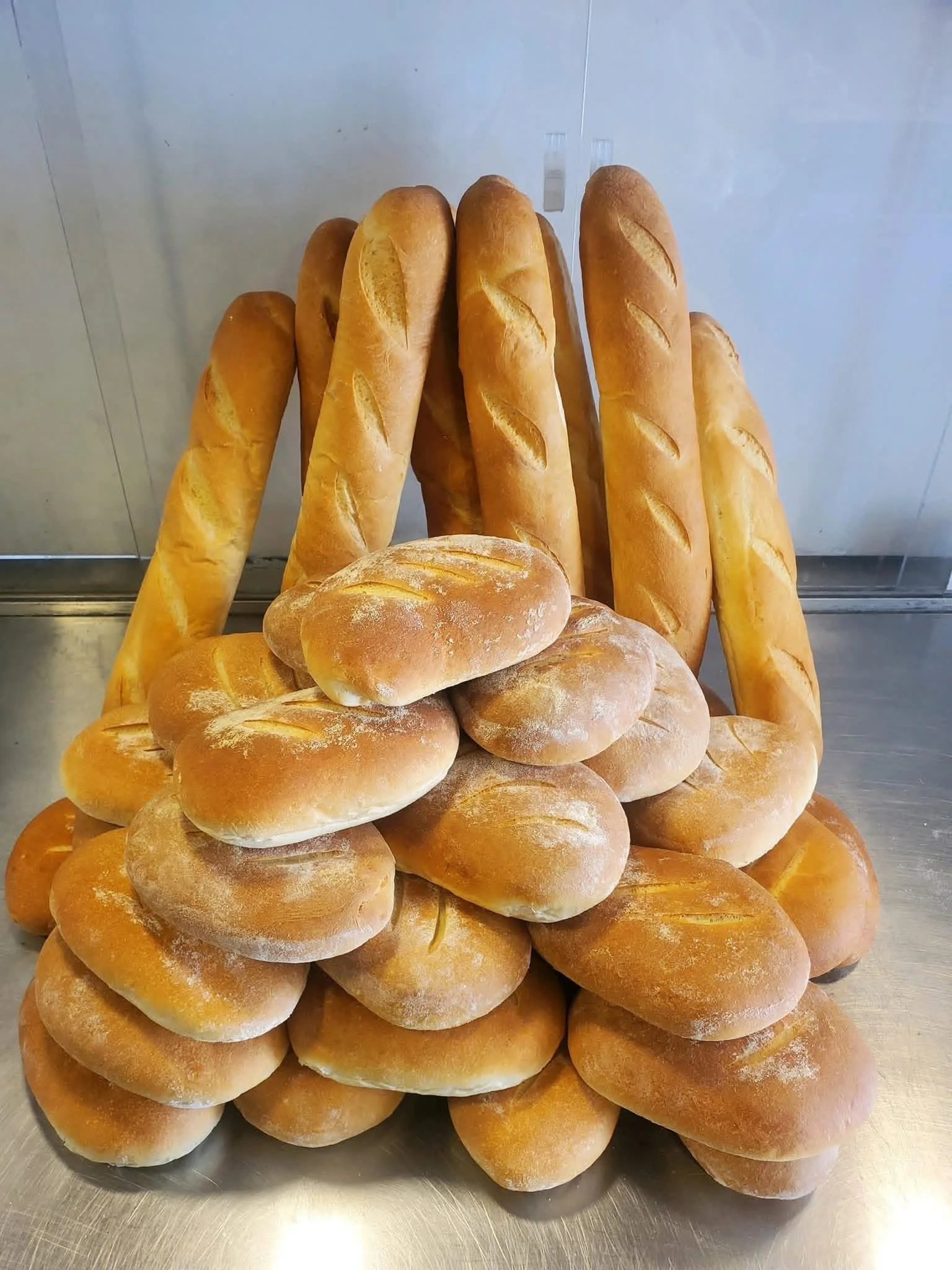 Artisan Baguette & Buns