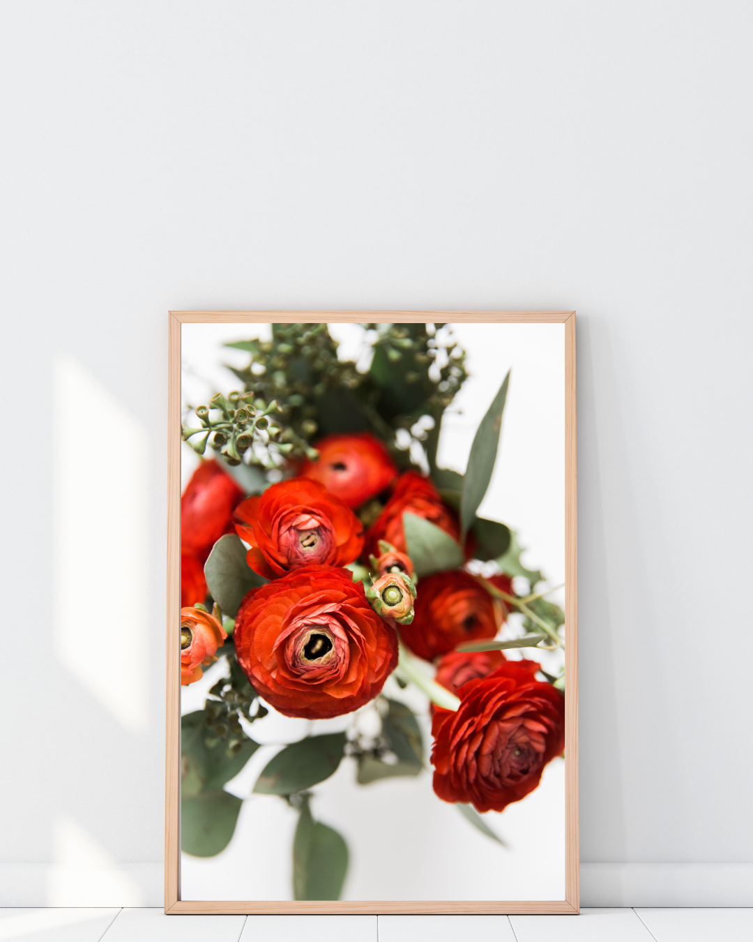 Black and Gray Minimalist Photo Frame Mockup Instagram Post (5).png
