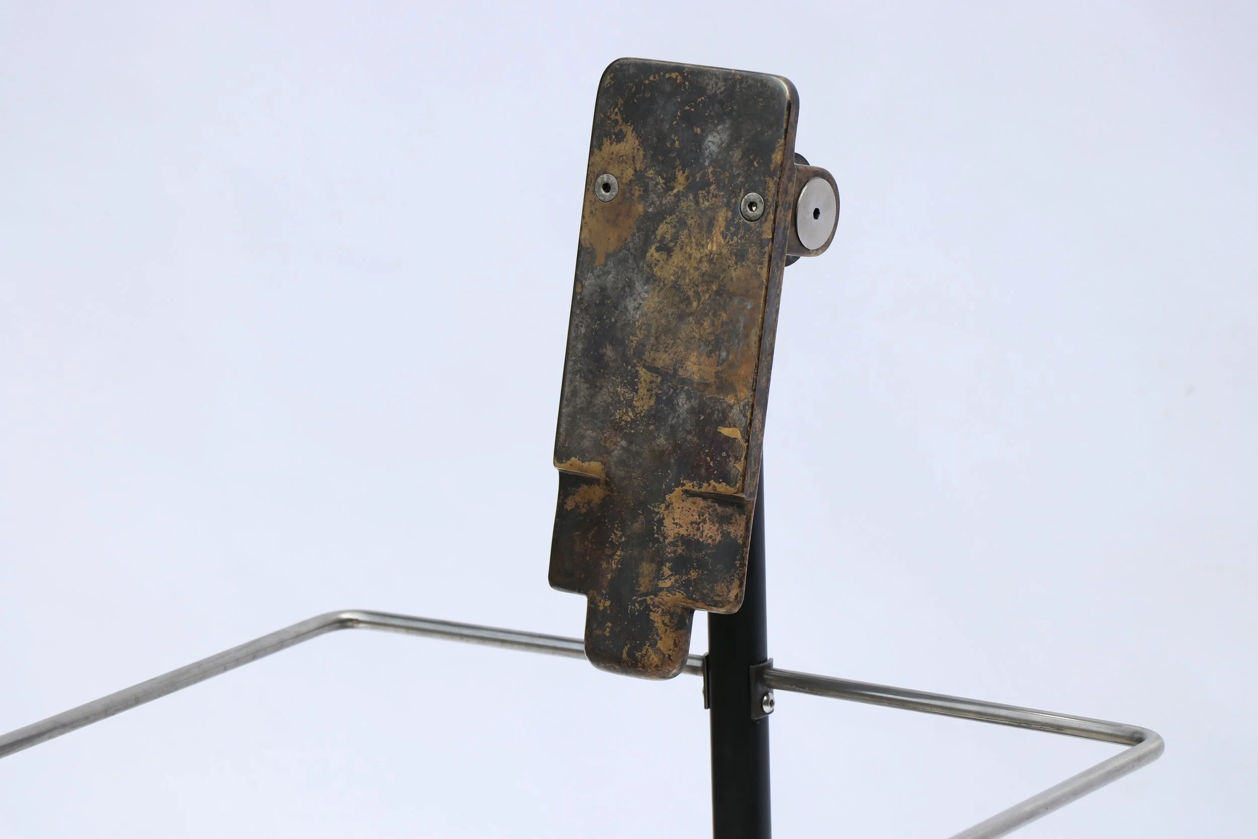 2024_06_11_rat_chair_detail1.jpg