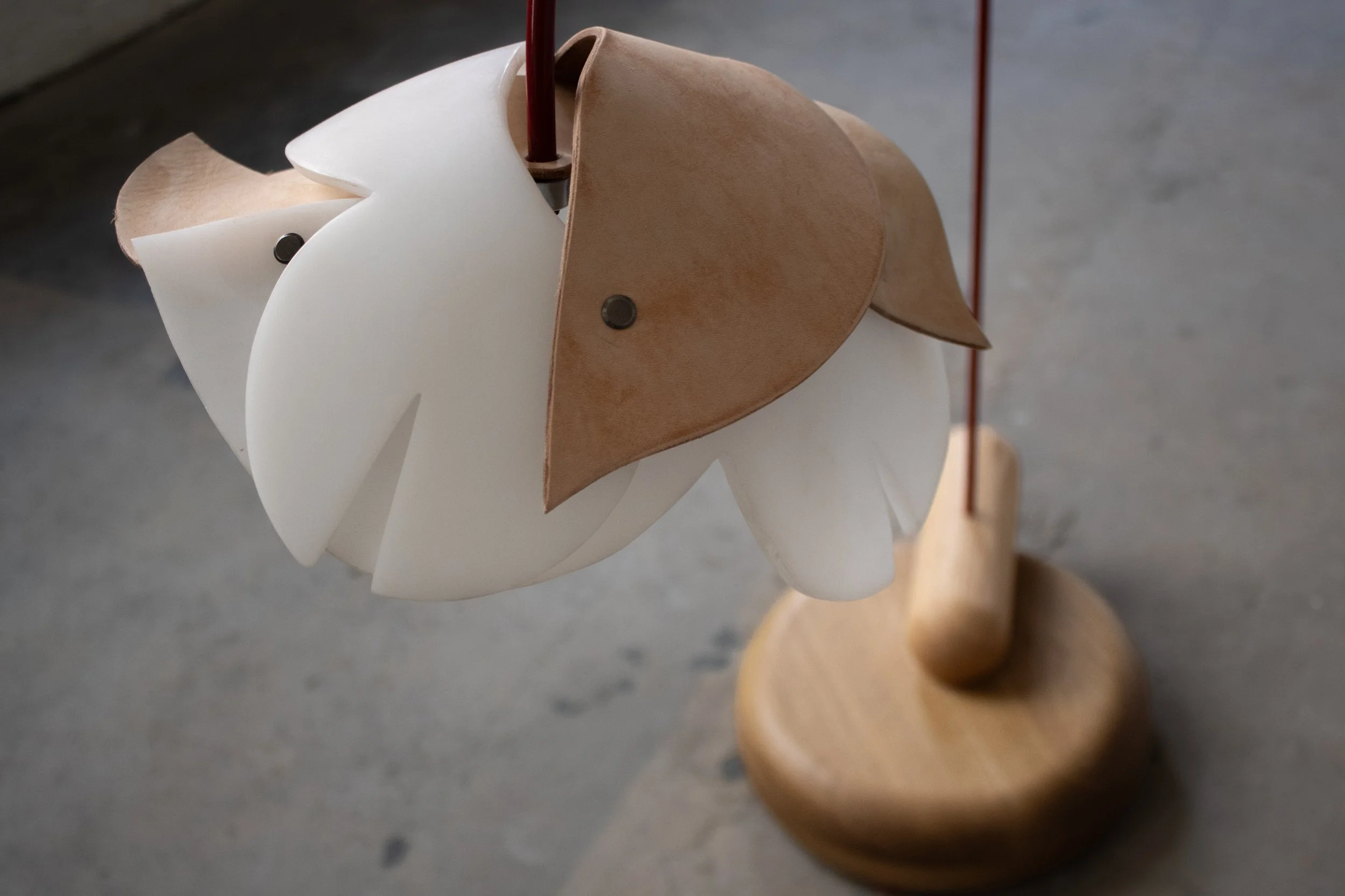 elizabeth english lamp.jpg