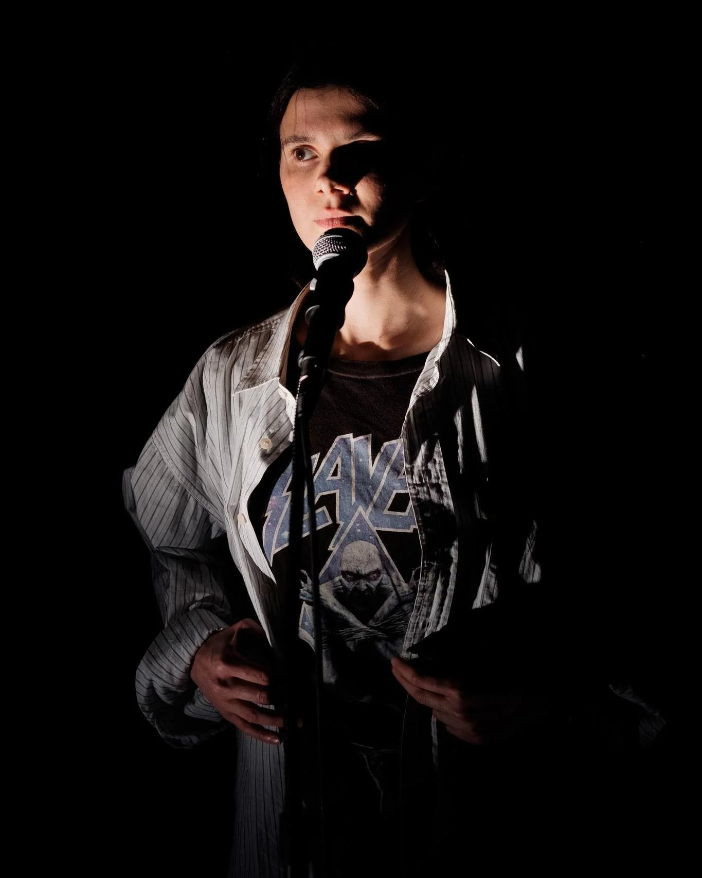 ⏳ Ci siamo: questa settimana debutta “Puttana” al Fringe Catania Off.
Uno spettacolo che mette in discussione sguardi, giudizi e pregiudizi con la forza del teatro.
📍 Piccolo Teatro della Città
Via Federico Ciccaglione, 29 &ndash