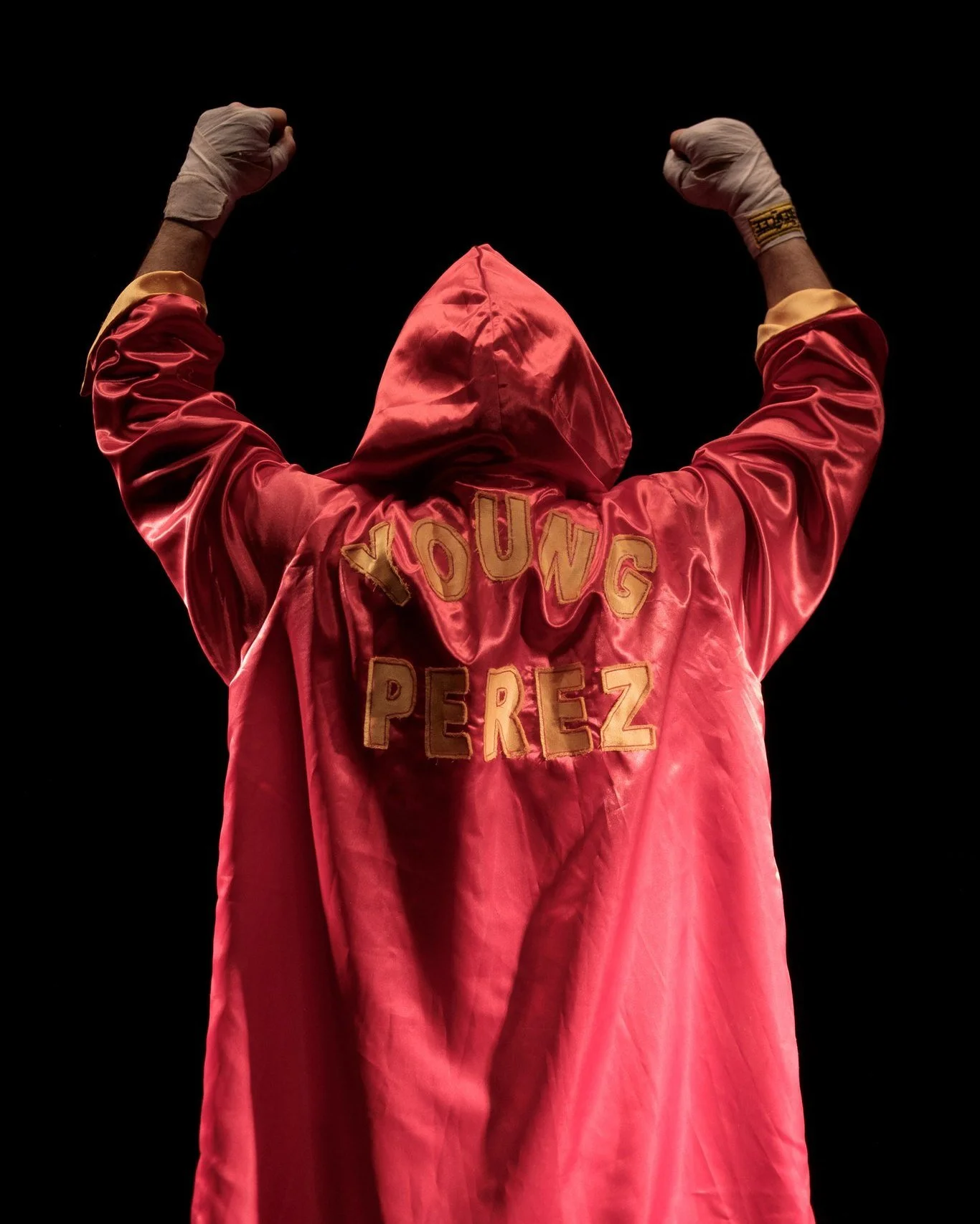 🎭 Il conto alla rovescia è finito: sta per tornare “Boxeur” al Fringe Catania Off!
Un’esperienza teatrale intensa, fisica e potente che ti porterà dentro l’anima di una lotta universale.
📍 KAIROS – Event