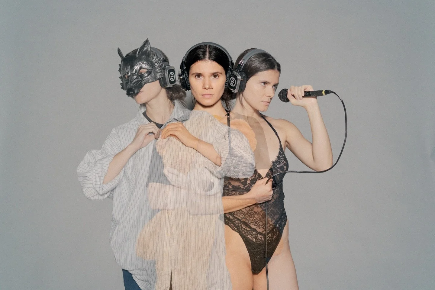 Stiamo portando PUTTANA a New York.
Una voce che nasce dal corpo, attraversa il suono e si scontra con lo sguardo degli altri.
A gennaio saremo al @sohoplayhousenyc per l&rsquo;International Fringe Encore Series, pronti a condividere questa storia se