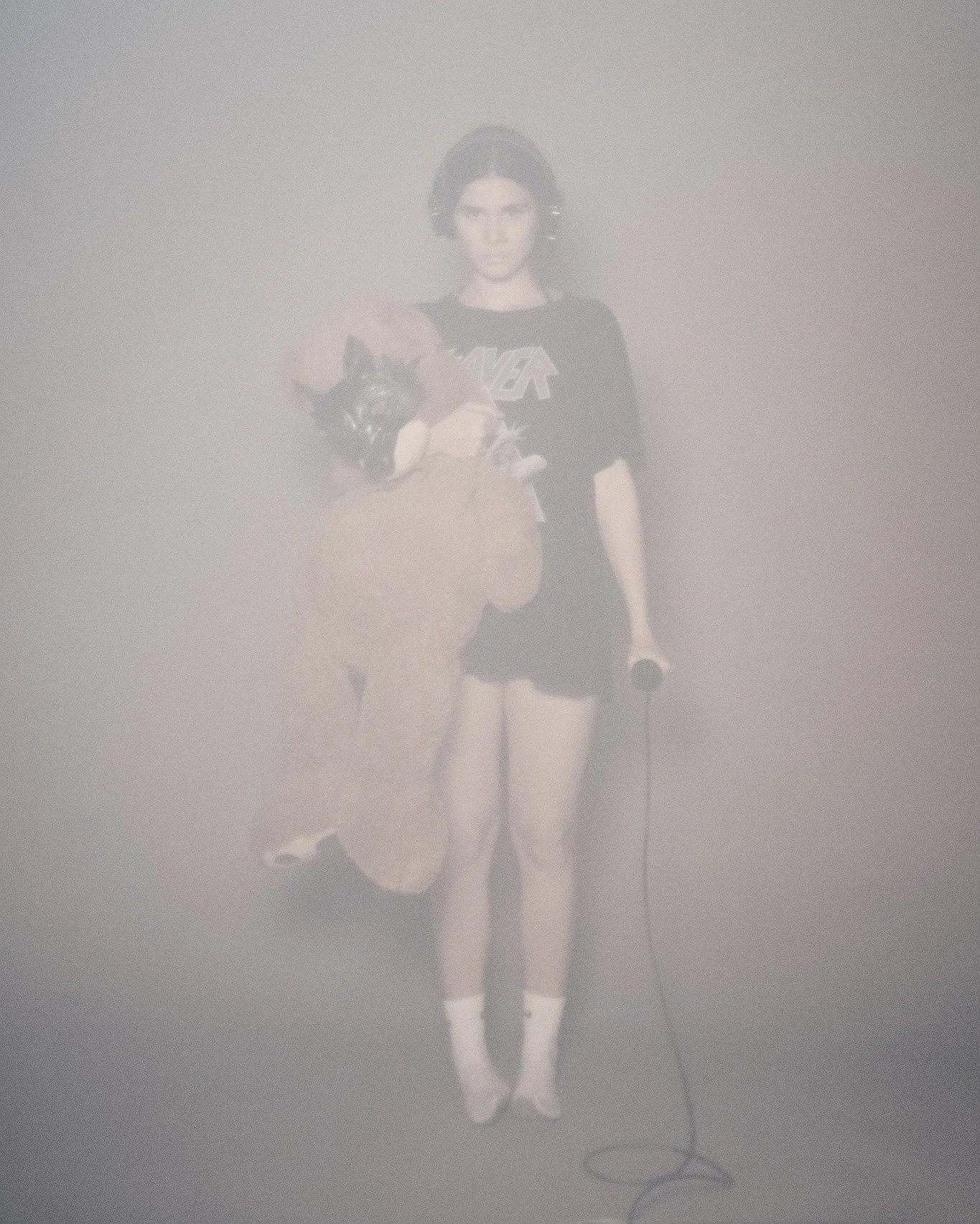 Portare PUTTANA a New York significa esporsi.
Mettere il corpo e la voce in un contesto nuovo, lasciare che il suono cambi, che lo sguardo si sposti, che il senso si rinegozi.
Questo gennaio siamo al @sohoplayhousenyc per l&rsquo;International Fringe