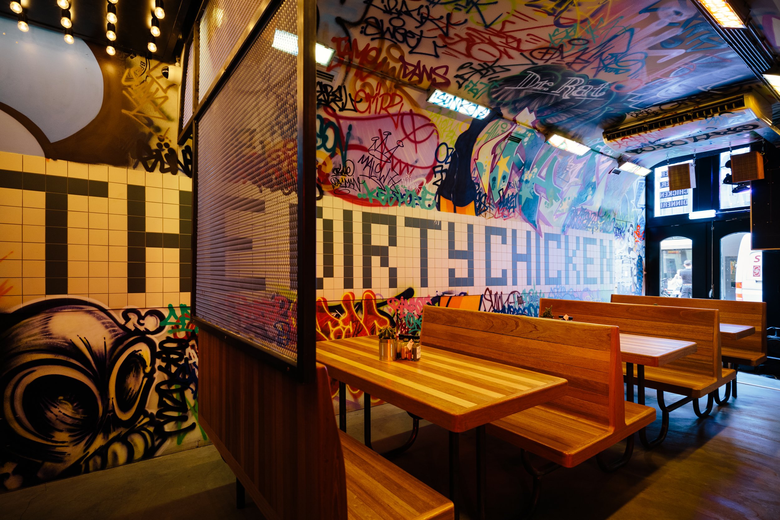 BBVERBREE_DIRTYCHICKEN_LR-3.jpg