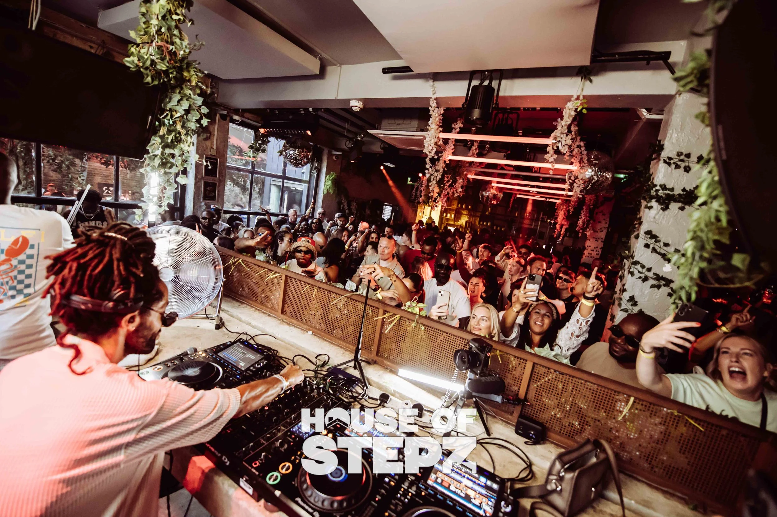 HouseOfStepz93FeetEastSaturday21stJune2025LOGO-146.jpg