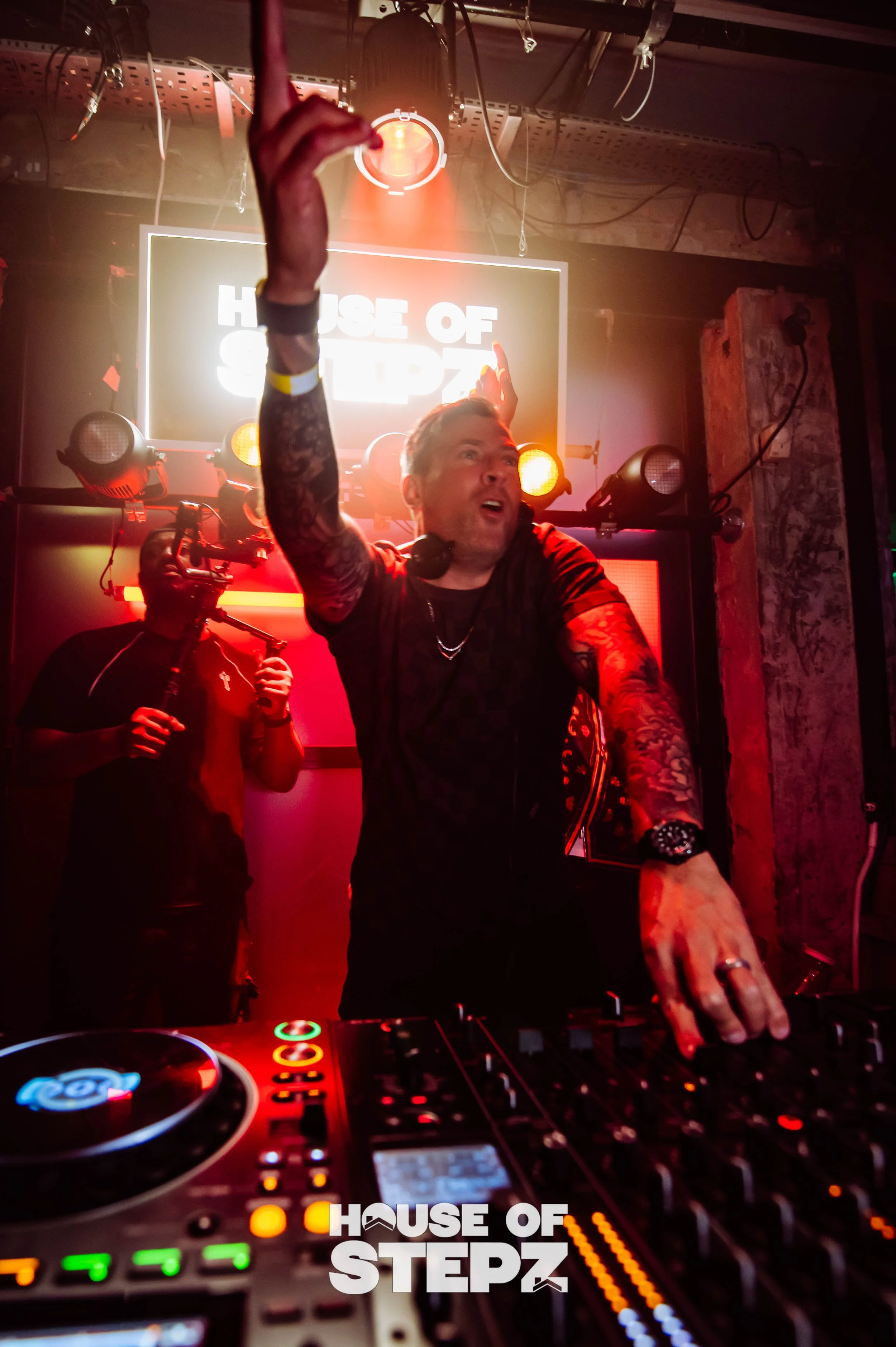 HouseOfStepz2 300825LOGO-45.jpg