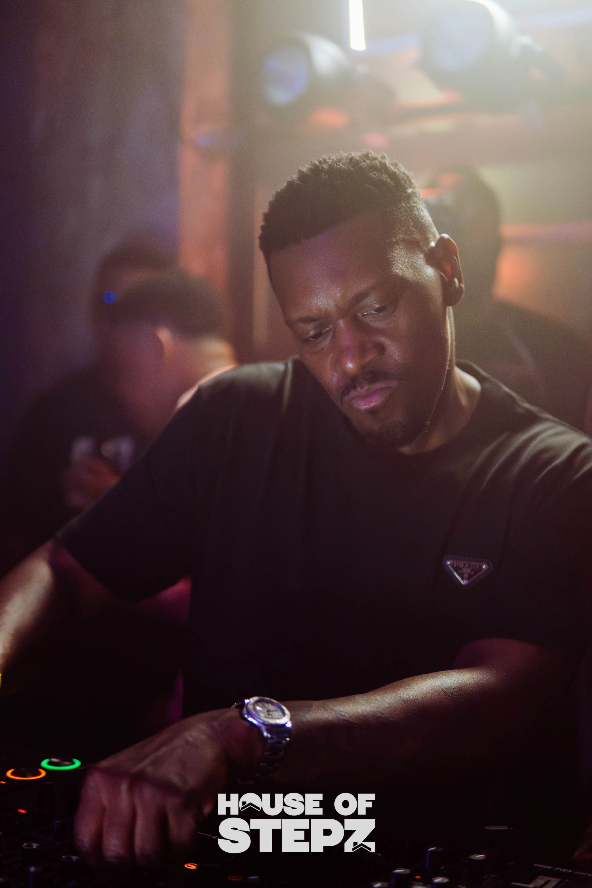 HouseOfStepz2 300825LOGO-218.jpg