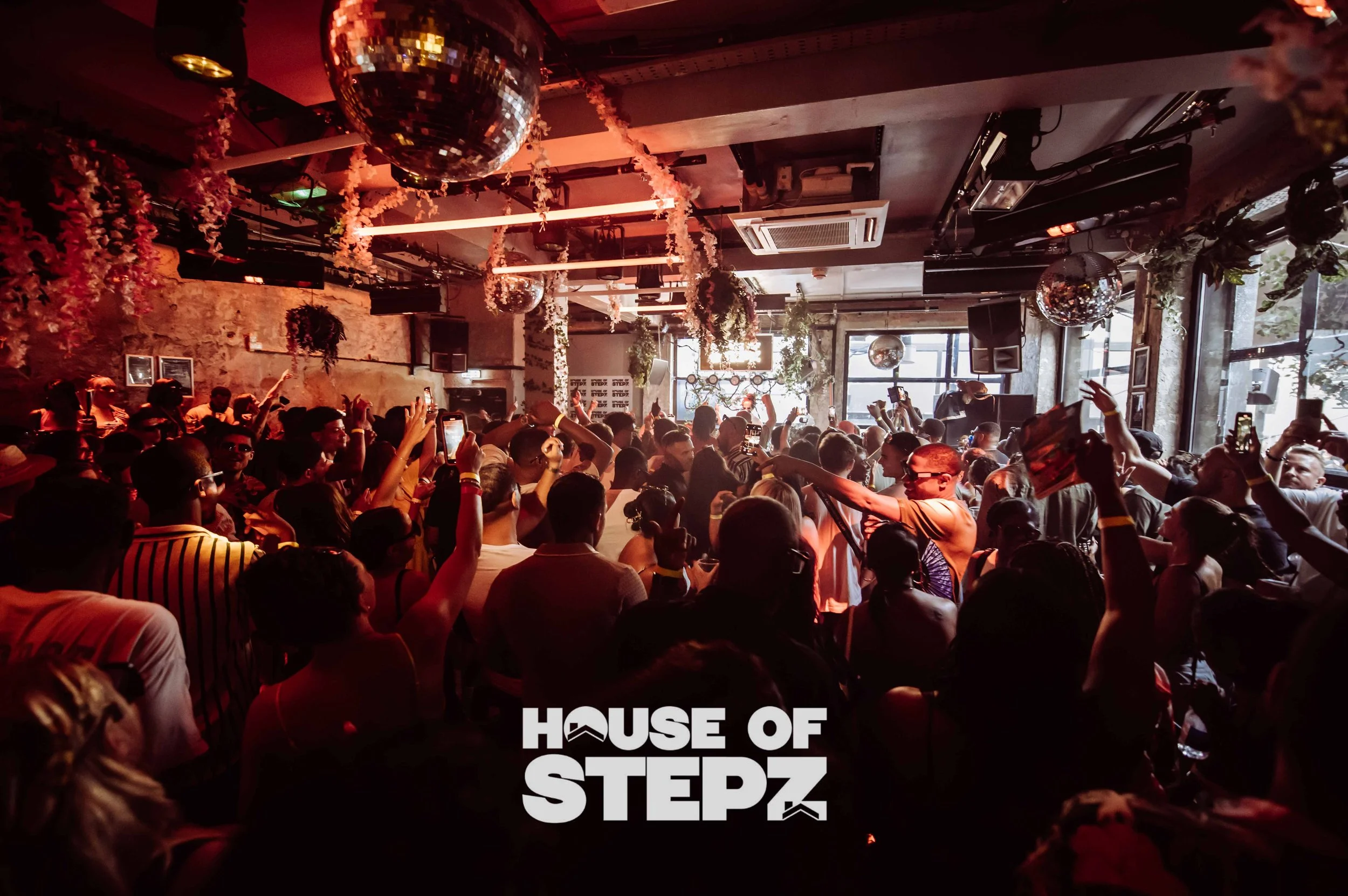 HouseOfStepz93FeetEastSaturday21stJune2025LOGO-125.jpg