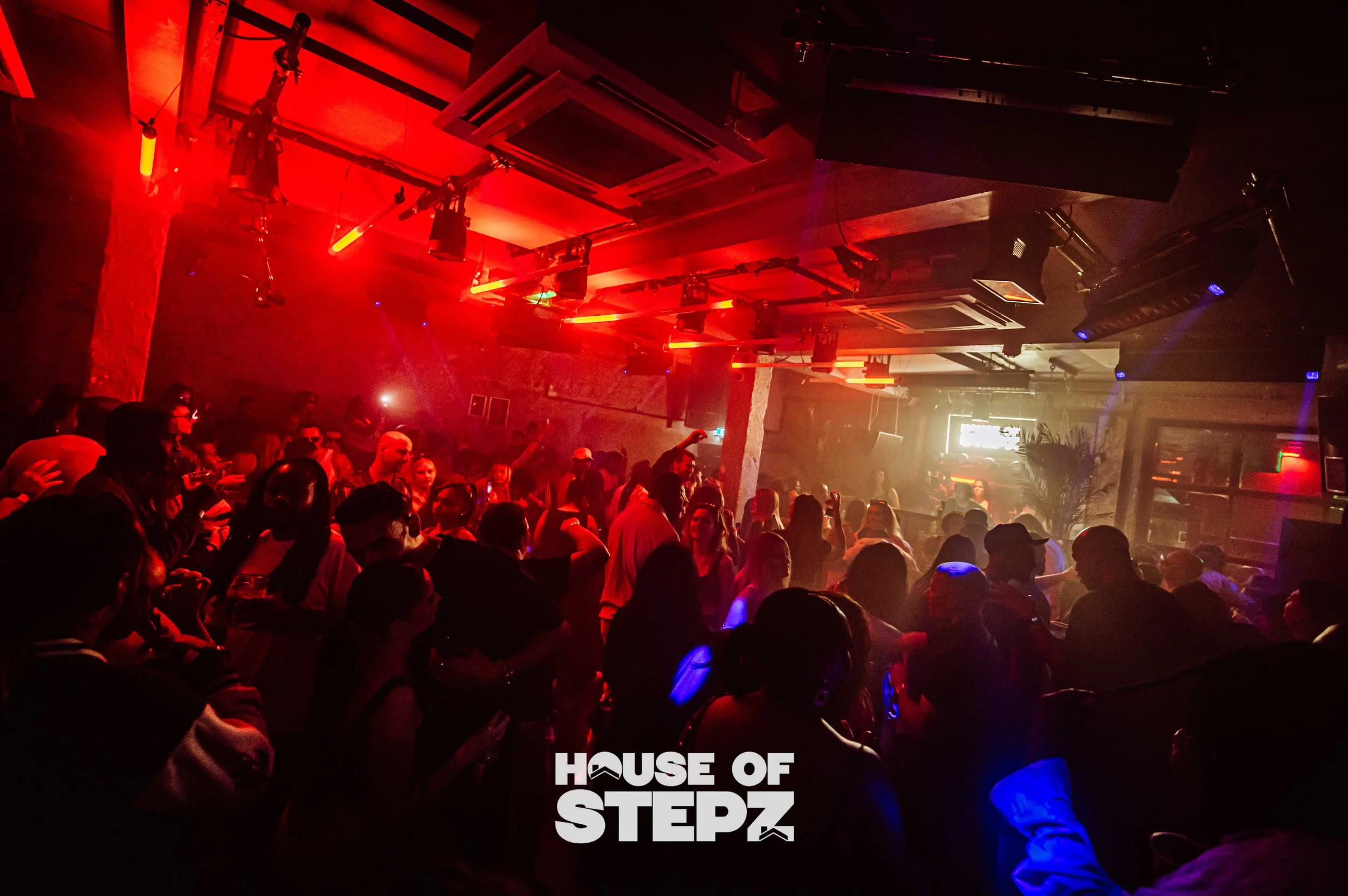 HouseOfStepz2 300825LOGO-87.jpg